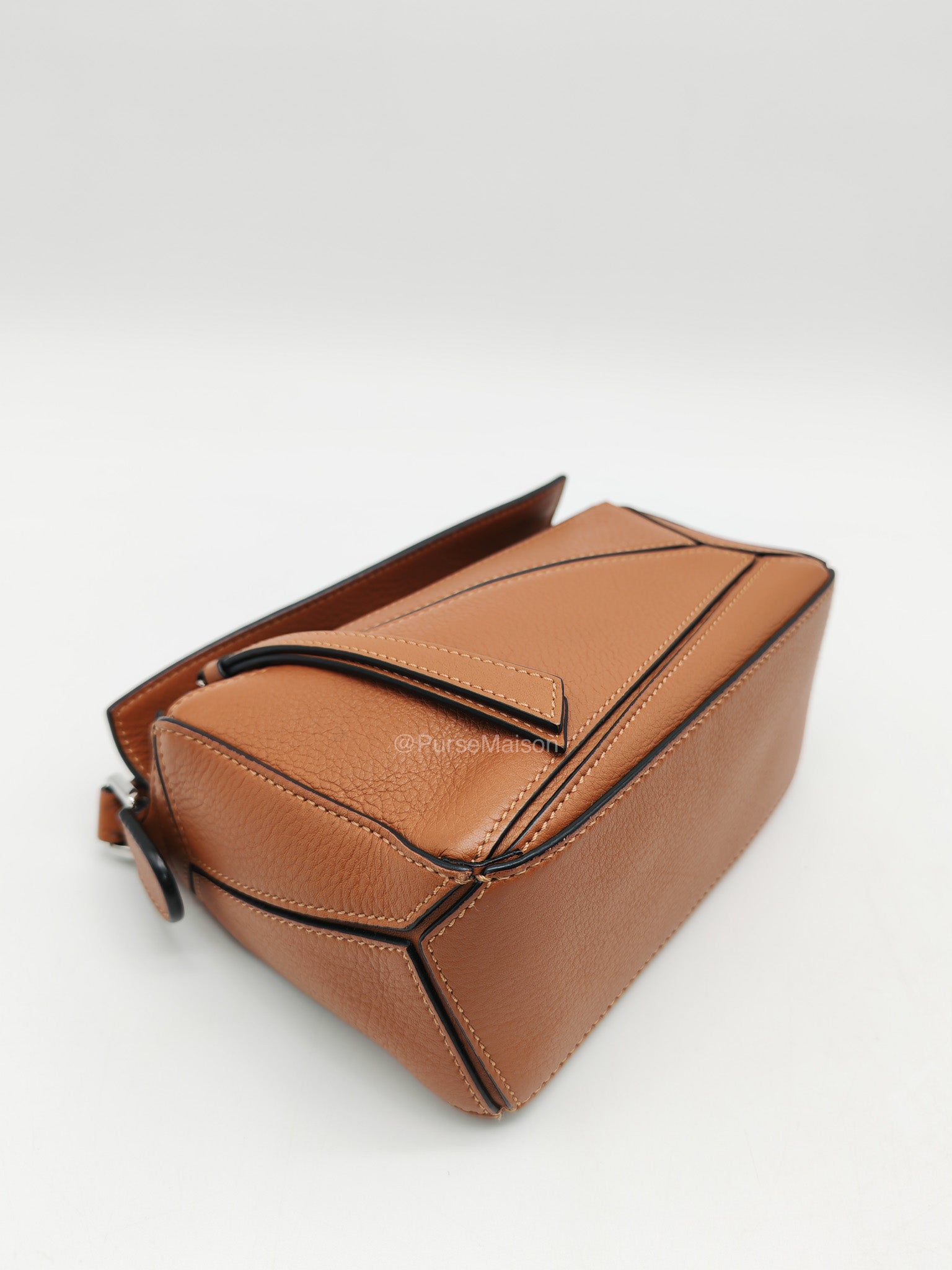 Loewe Bolso Puzzle Bag Mini in Tan Soft Grained Calfskin Silver Hardware(Old Version) | Purse Maison Luxury Bags Shop