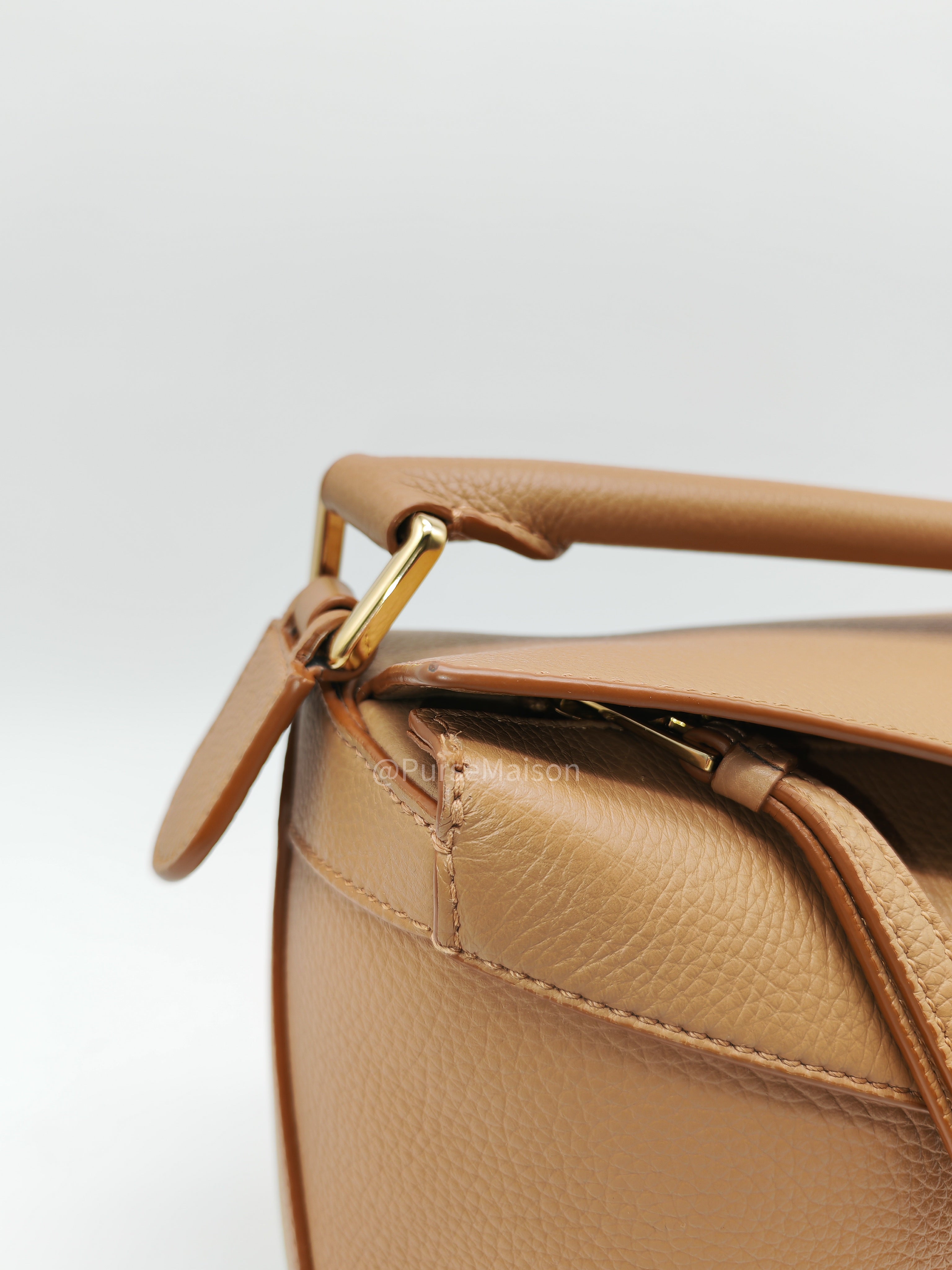 Loewe Puzzle Edge Small in Toffee Grained Calfskin Leather Shoulder Bag | Purse Maison Luxury Bags Shop