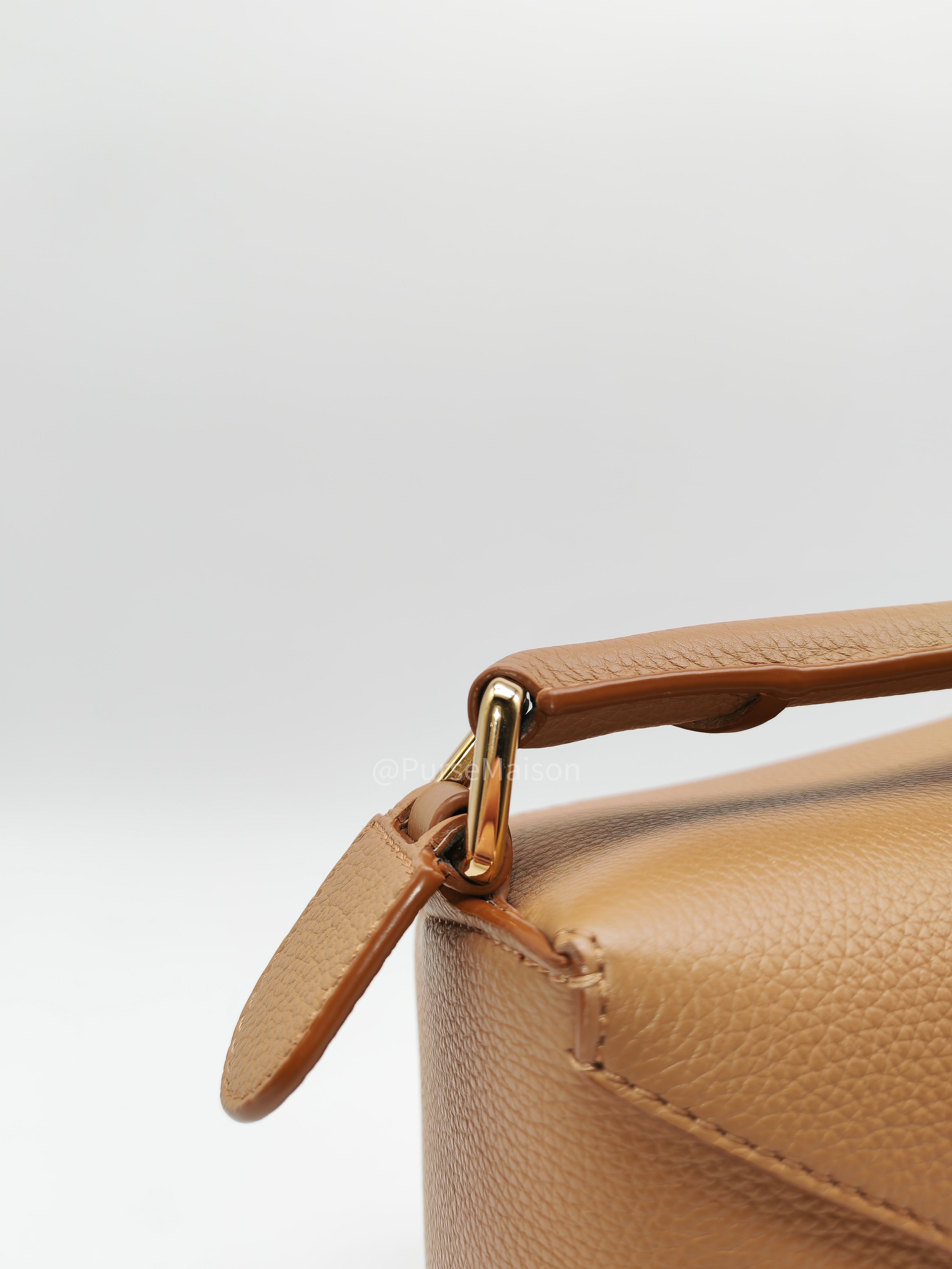 Loewe Puzzle Edge Small in Toffee Grained Calfskin Leather Shoulder Bag | Purse Maison Luxury Bags Shop