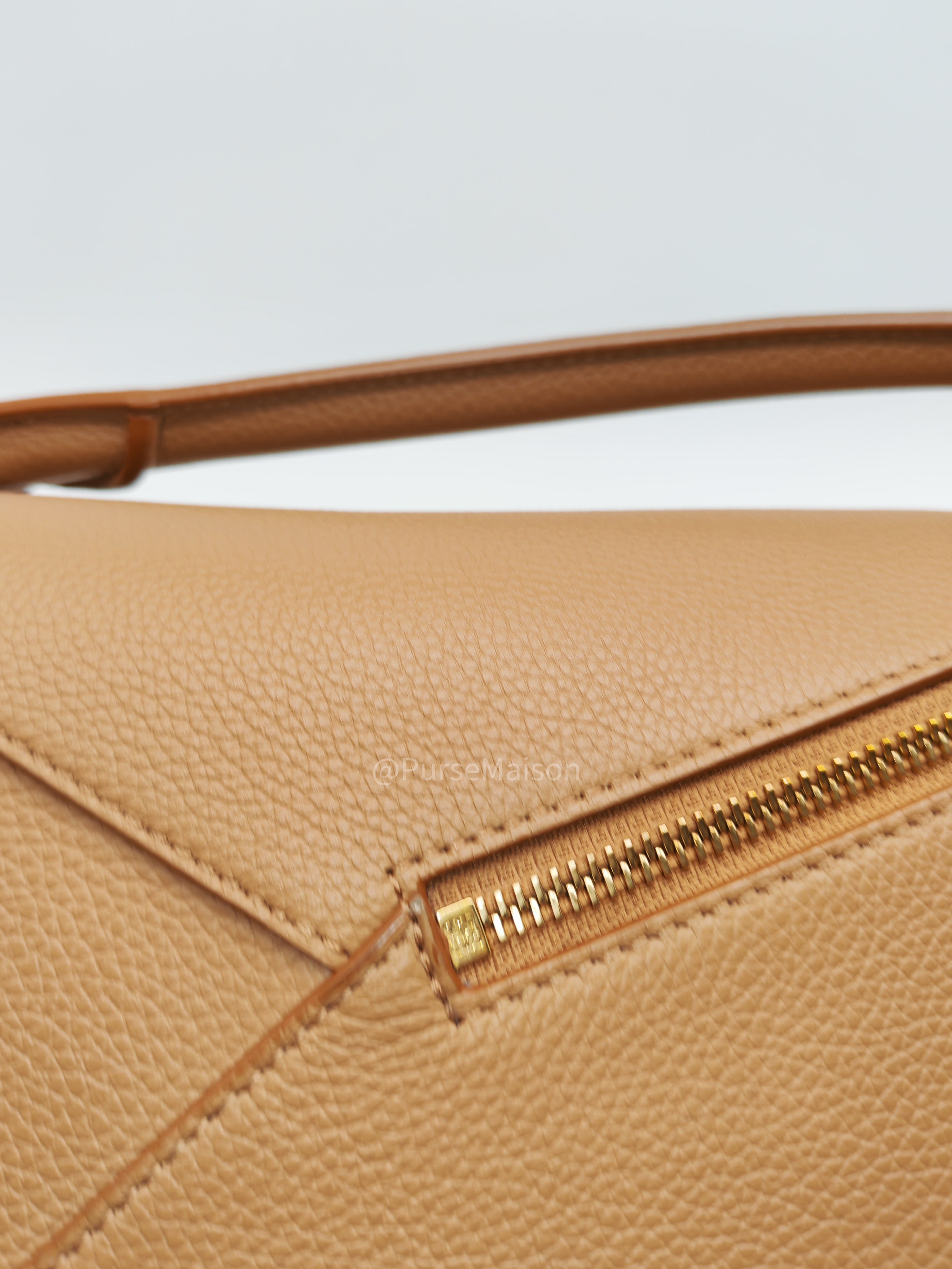 Loewe Puzzle Edge Small in Toffee Grained Calfskin Leather Shoulder Bag | Purse Maison Luxury Bags Shop
