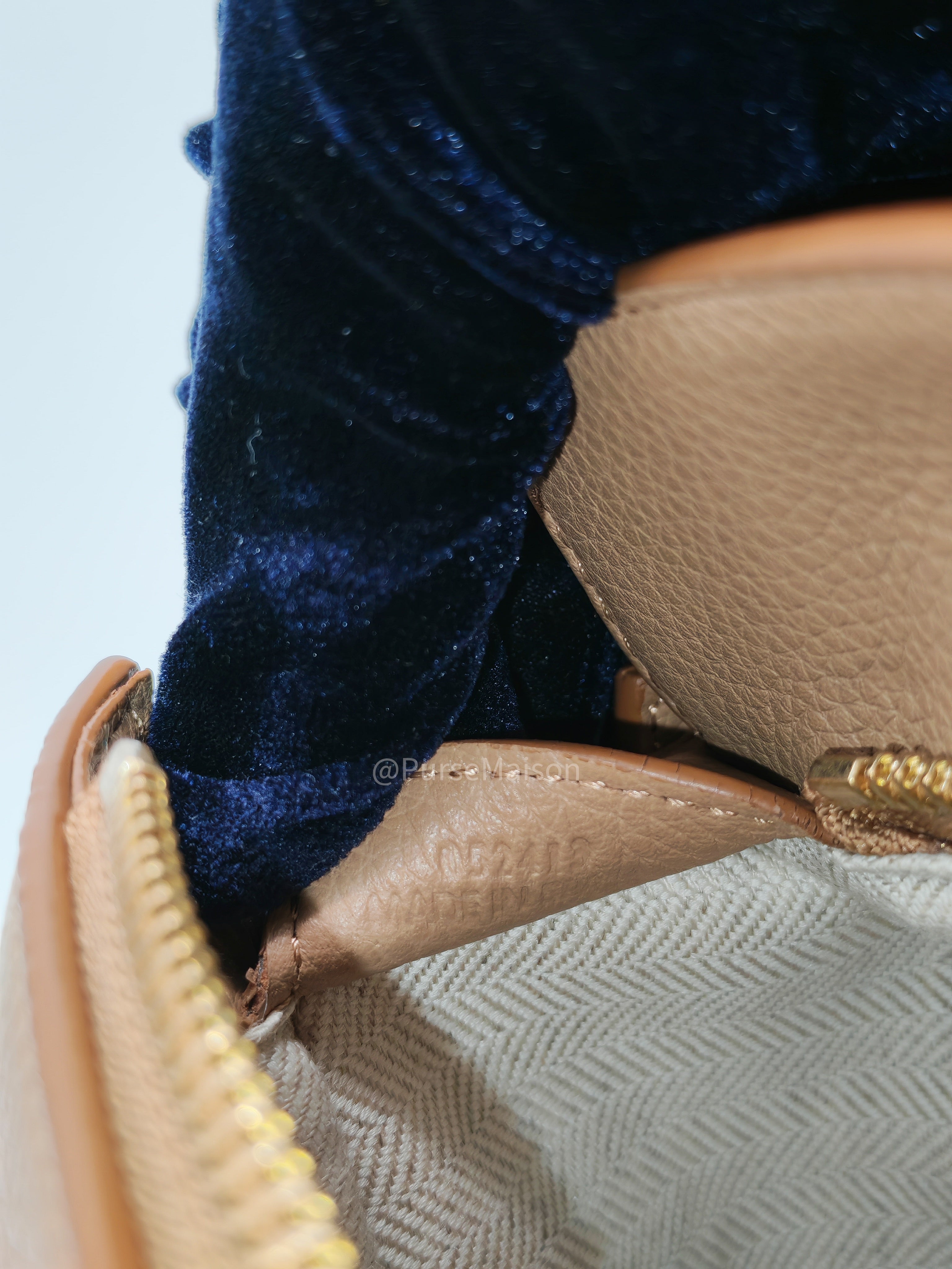 Loewe Puzzle Edge Small in Toffee Grained Calfskin Leather Shoulder Bag | Purse Maison Luxury Bags Shop