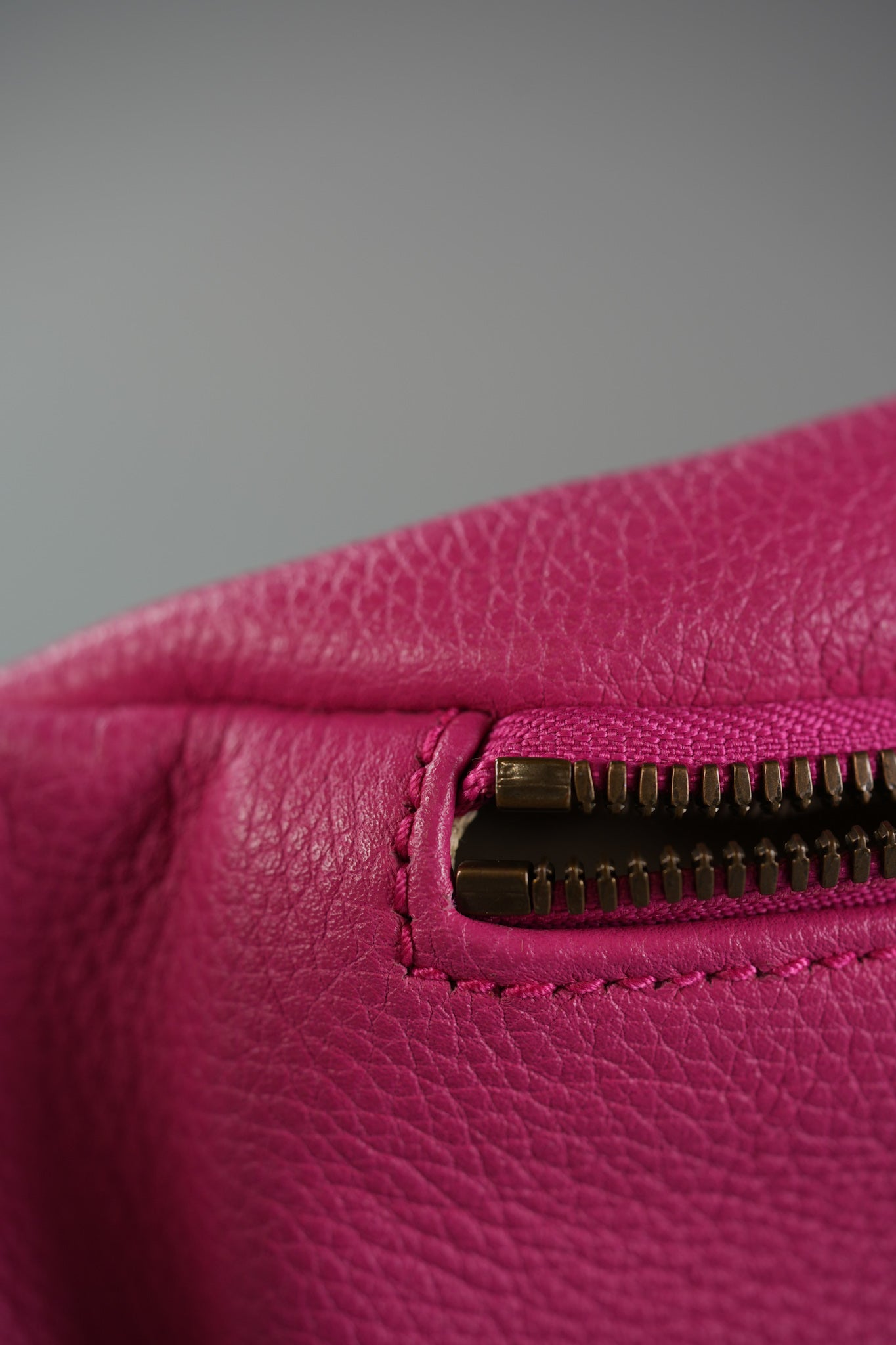 Logo Bum Bag in Pink Leather | Purse Maison Luxury Bags Shop