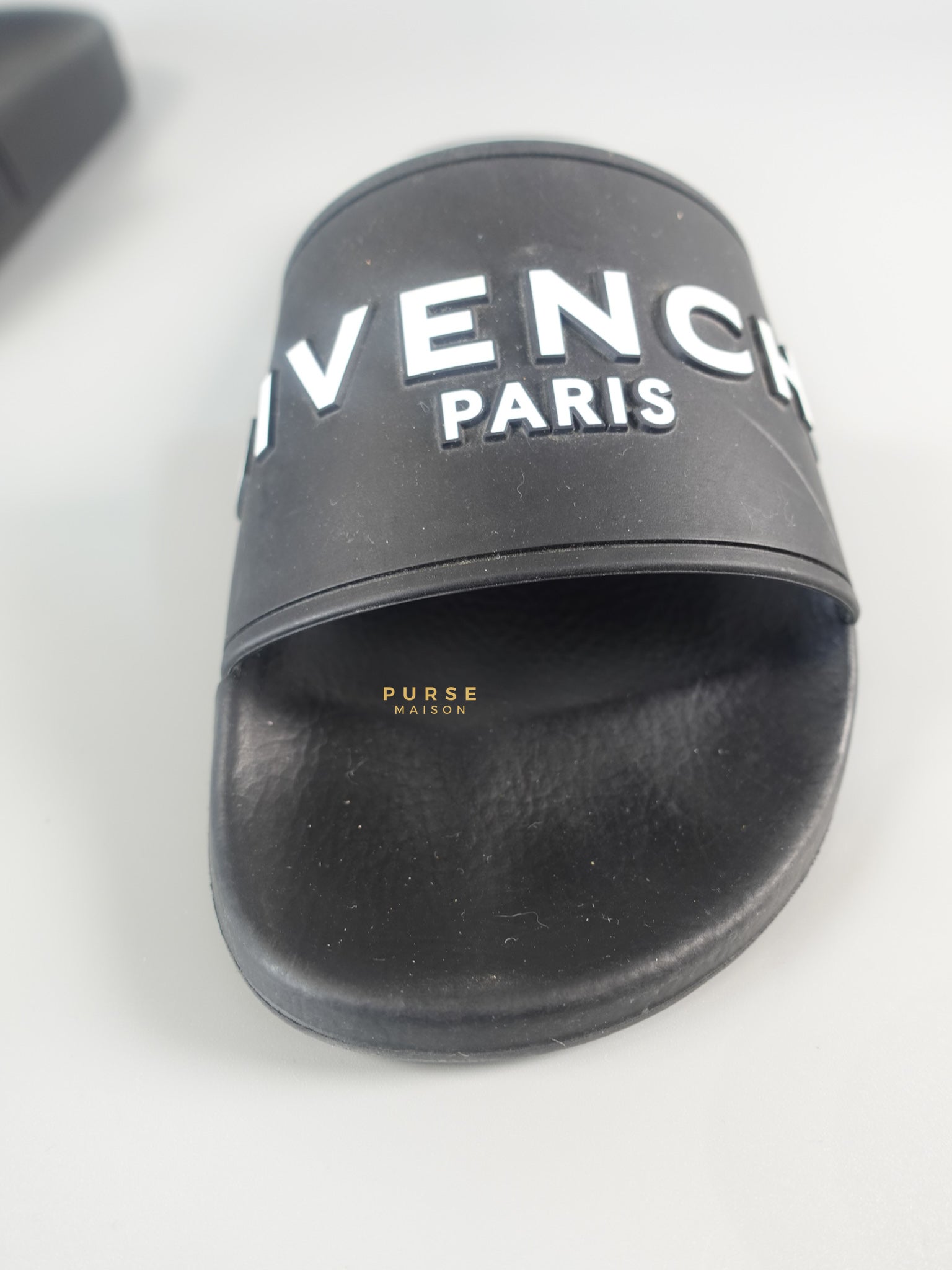 Logo Slide Black/White Sandals Size 37 EU (24cm) | Purse Maison Luxury Bags Shop