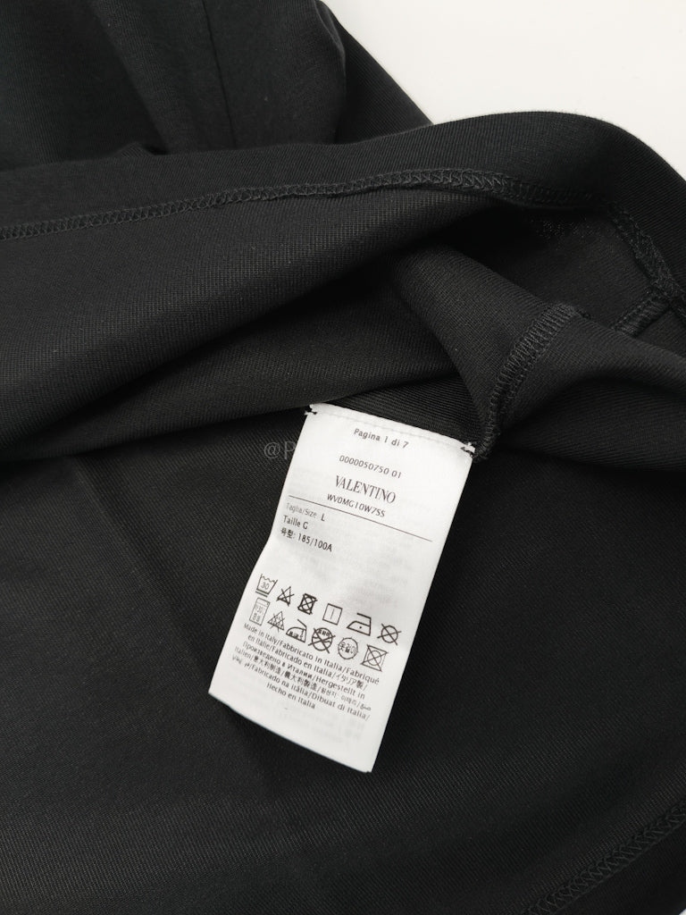 Logo T-shirt in Black Cotton Size Large | Purse Maison Luxury Bags Shop