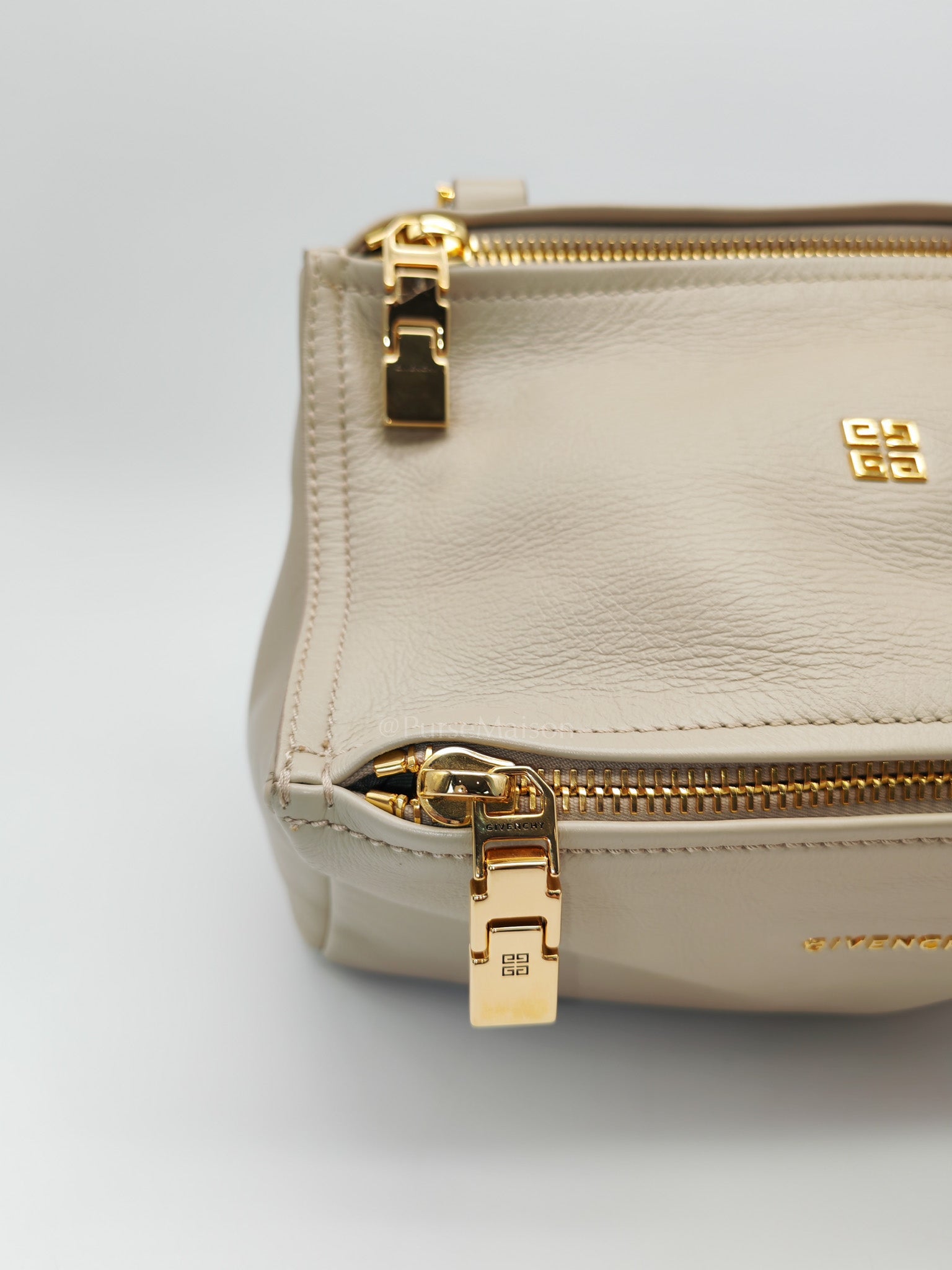 Pandora Bag Small in Beige Calfskin Leather & Gold Hardware
