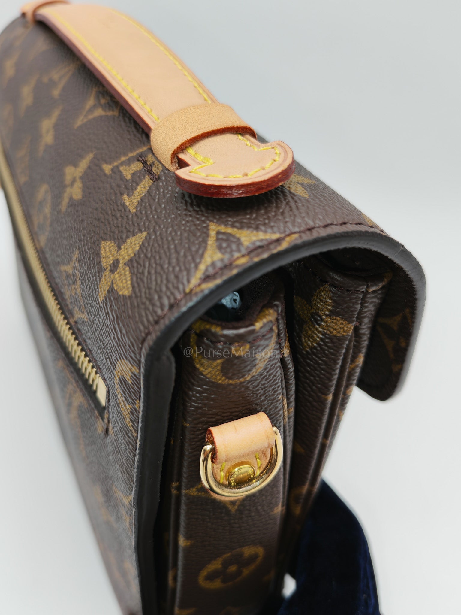 Pochette Metis in Monogram Canvas & Gold Hardware (Datecode: GI1290)