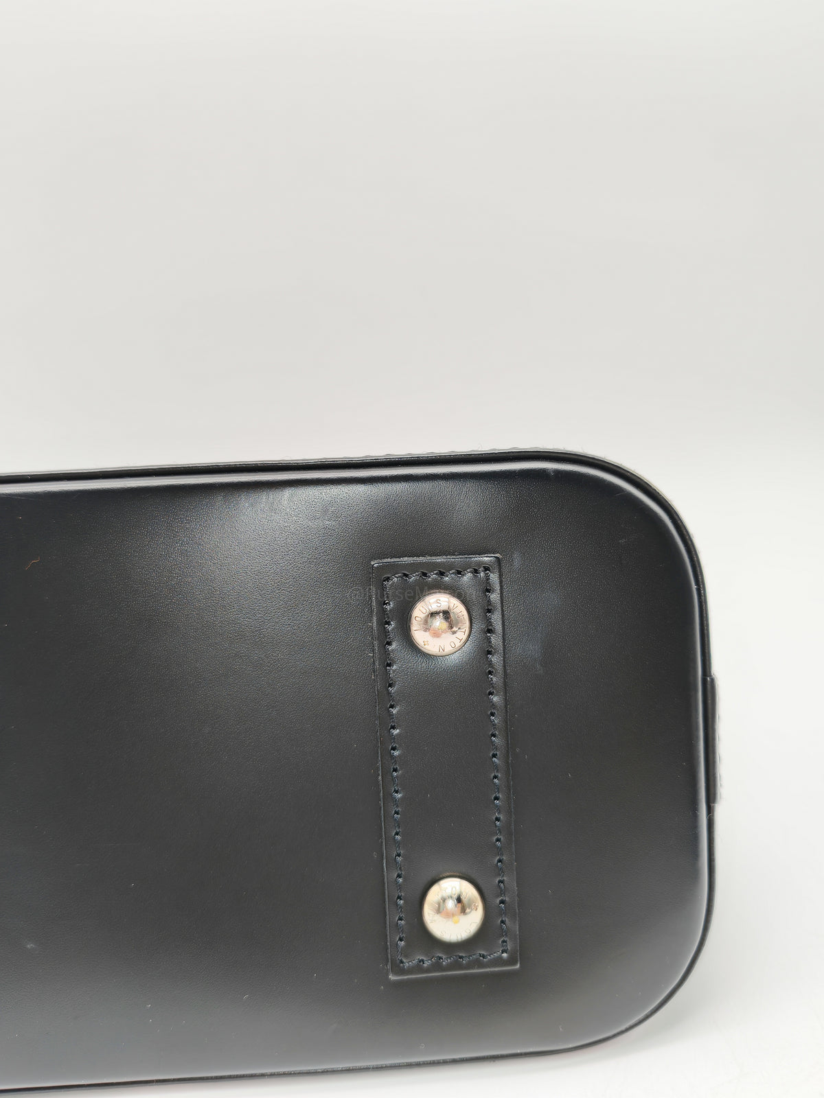 Louis Vuitton Alma BB in Black Epi Leather Silver Hardware (Date Code: AA1139) | Purse Maison Luxury Bags Shop