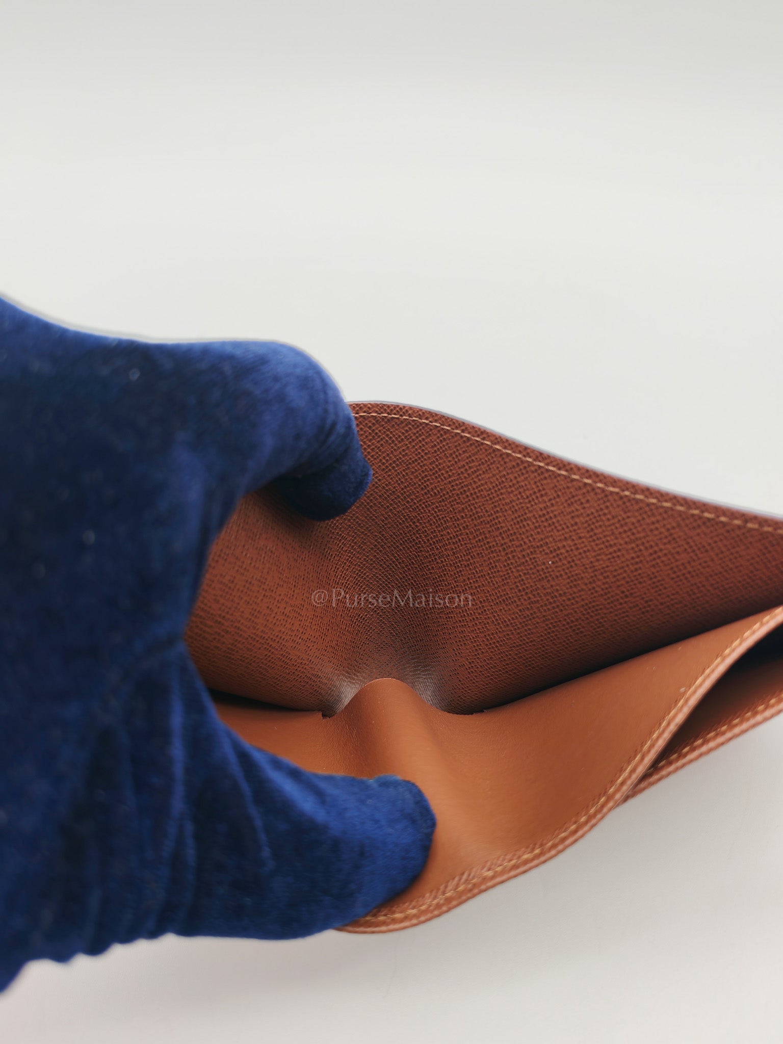 Louis Vuitton Bi-Fold Multiple Wallet in Monogram Canvas | Purse Maison Luxury Bags Shop