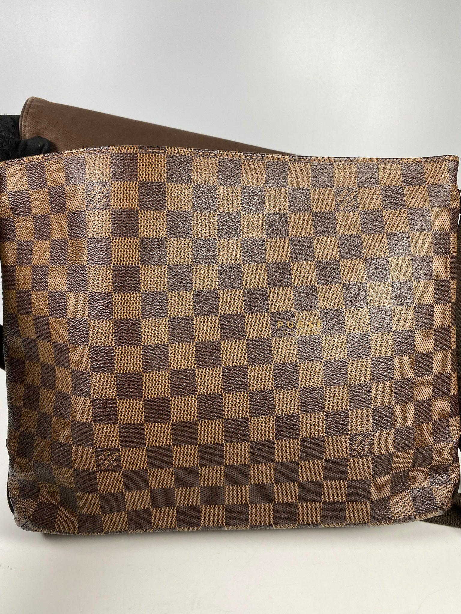 Louis Vuitton Brooklyn PM in Damier Ebene Canvas Messenger Bag (Date Code CA5110)