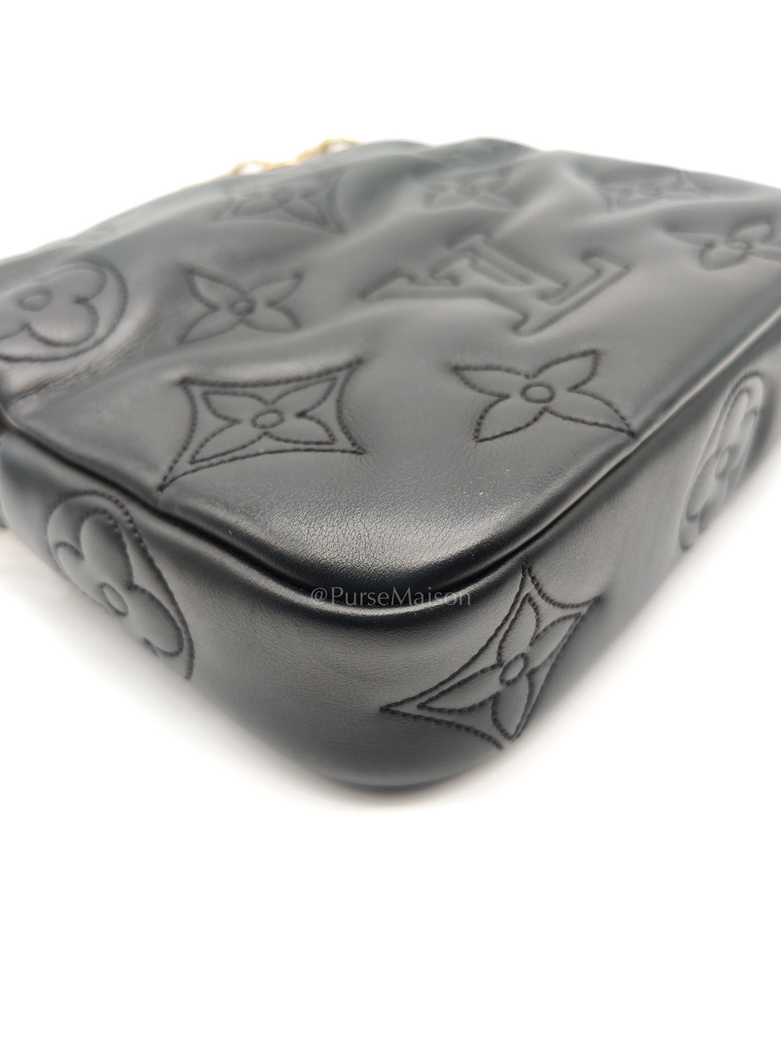 Louis Vuitton Bubblegram Wallet on Strap in Black Quilted Calfskin Leather and Gold Hardware Microchip | Purse Maison Luxury Bags Shop