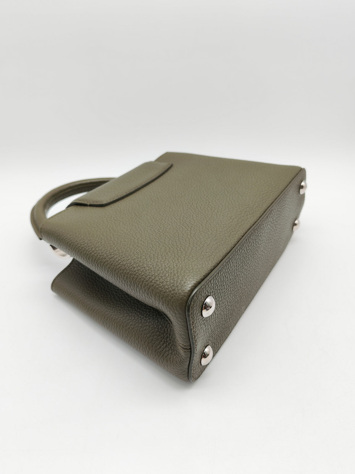 Louis Vuitton Capucines BB in Khaki Green Taurillon Leather and Silver Hardware Microchip | Purse Maison Luxury Bags Shop
