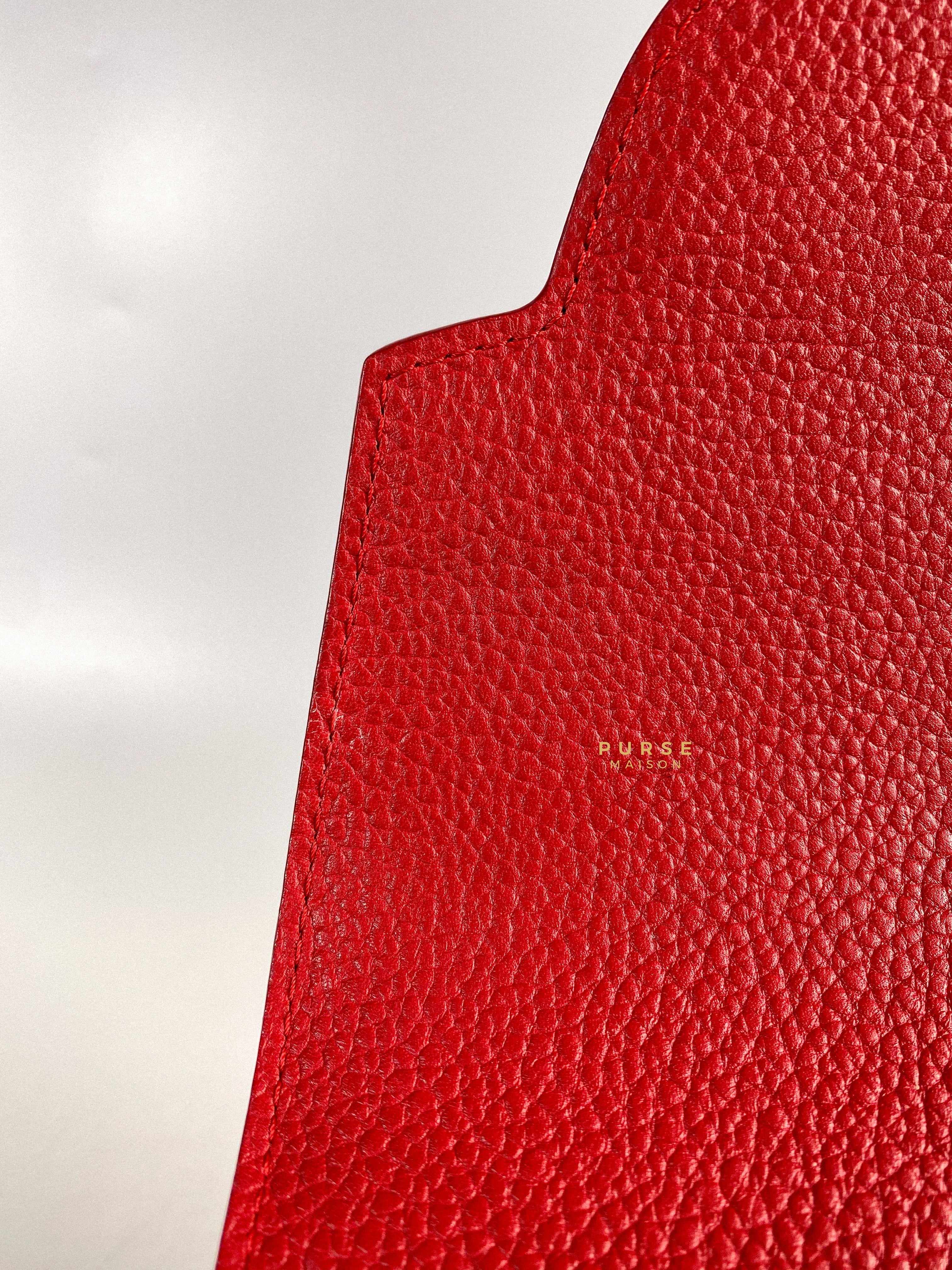 ORDER] Áo thun Louis Vuitton chữ Louis Vuitton đỏ