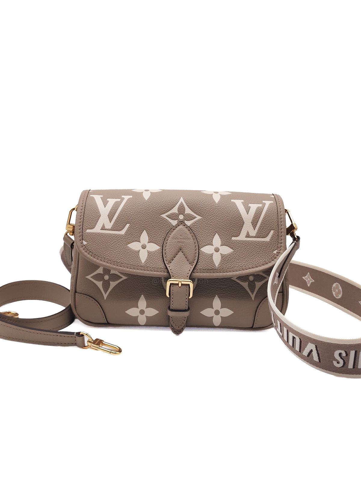 Louis Vuitton Diane PM in Beige Monogram Empreinte Leather and Gold Hardware Microchip | Purse Maison Luxury Bags Shop