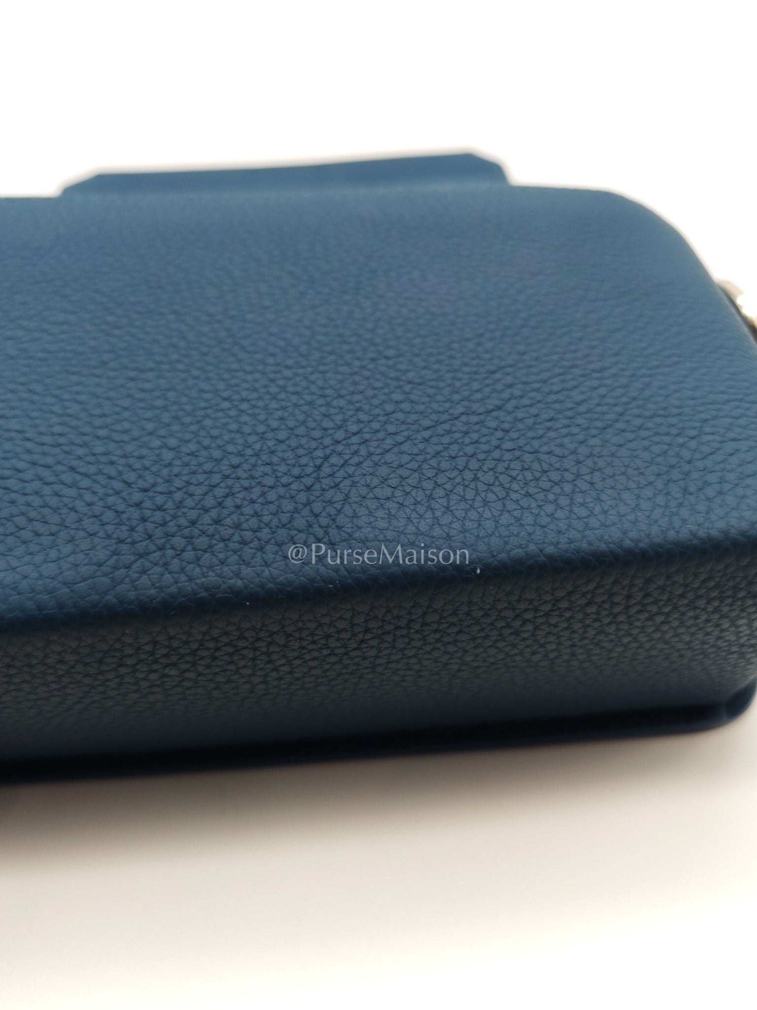Louis Vuitton Fastline Wearable Wallet in Atlantic Blue Cowhide Leather and Silver Hardware Microchip | Purse Maison Luxury Bags Shop