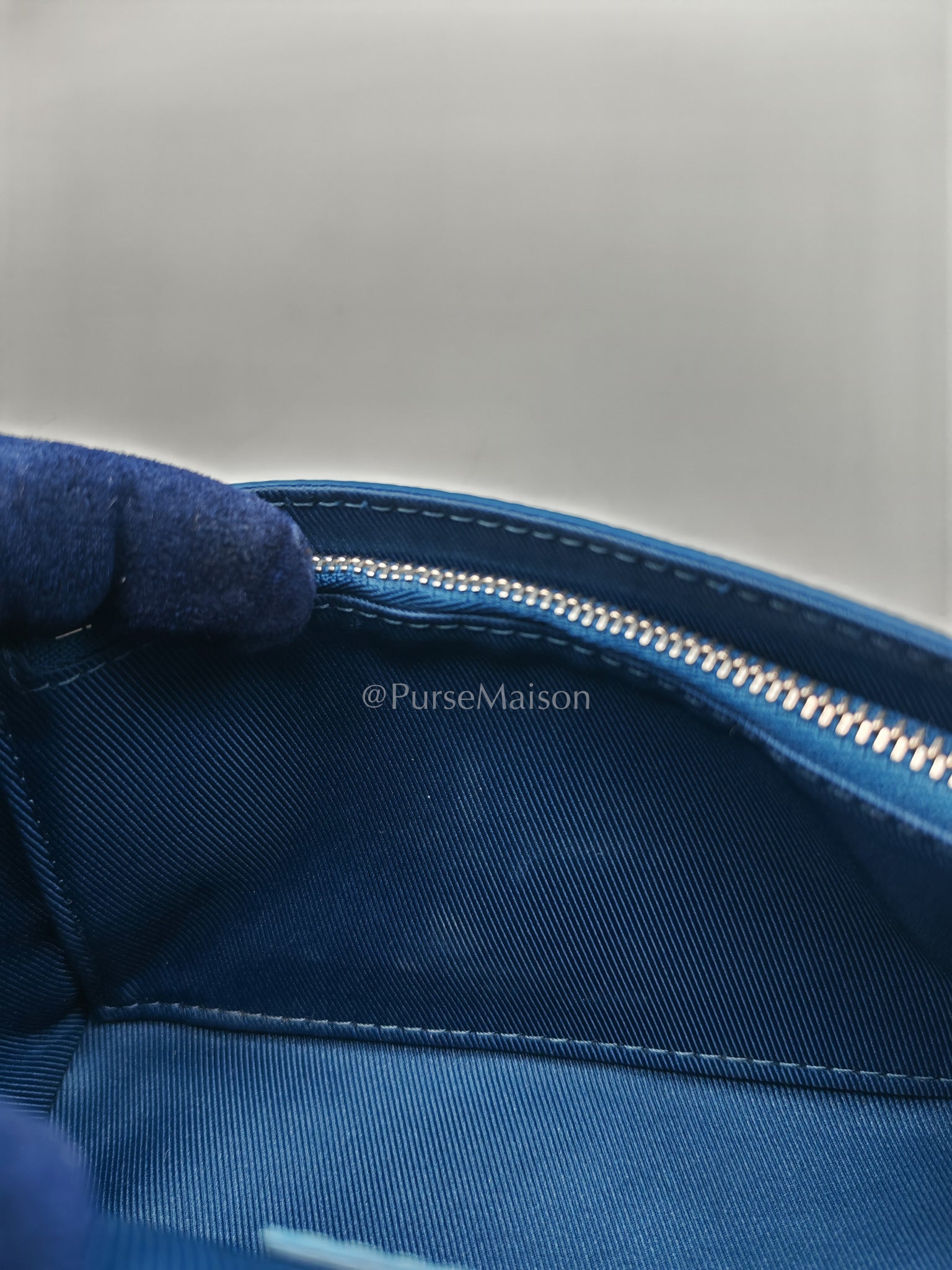 Louis Vuitton Fastline Wearable Wallet in Atlantic Blue Cowhide Leather and Silver Hardware Microchip | Purse Maison Luxury Bags Shop