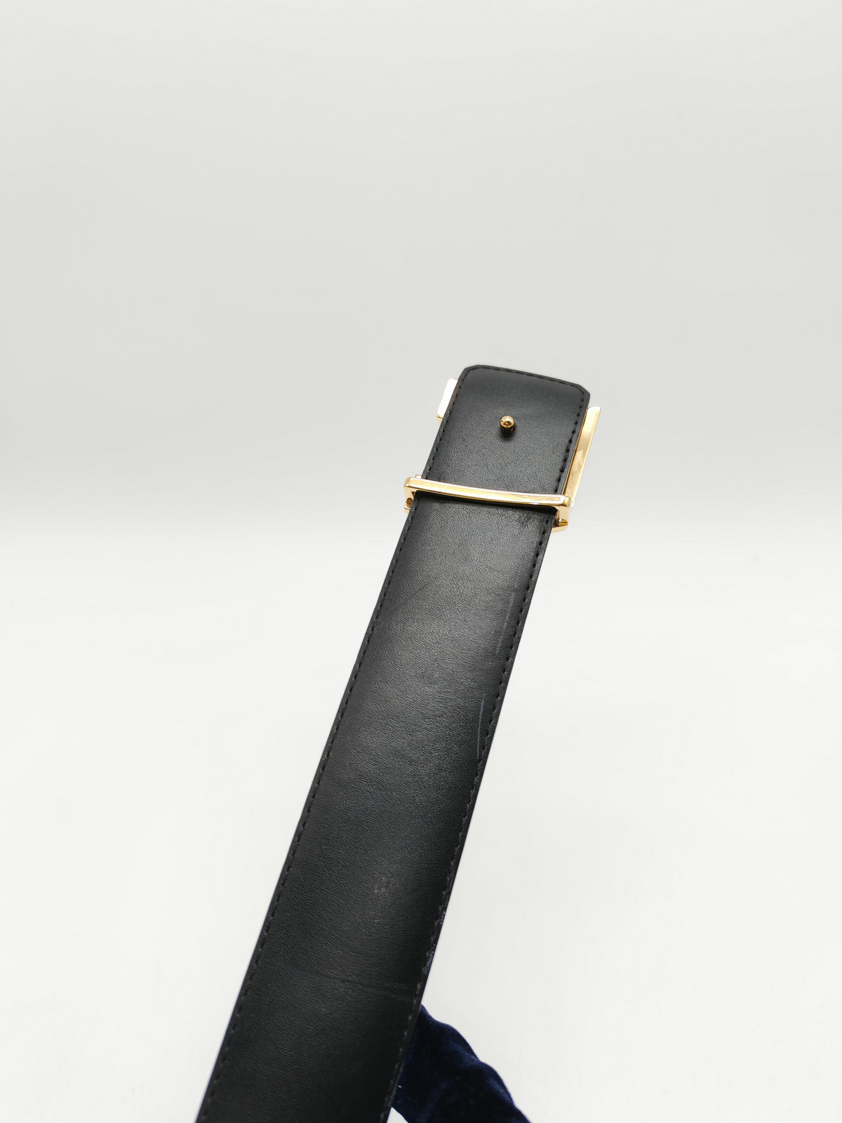 Louis Vuitton Initiales Reversible Belt in Monogram Canvas and Gold Hardware Size 85/34 (Datecode: JJ2220) | Purse Maison Luxury Bags Shop