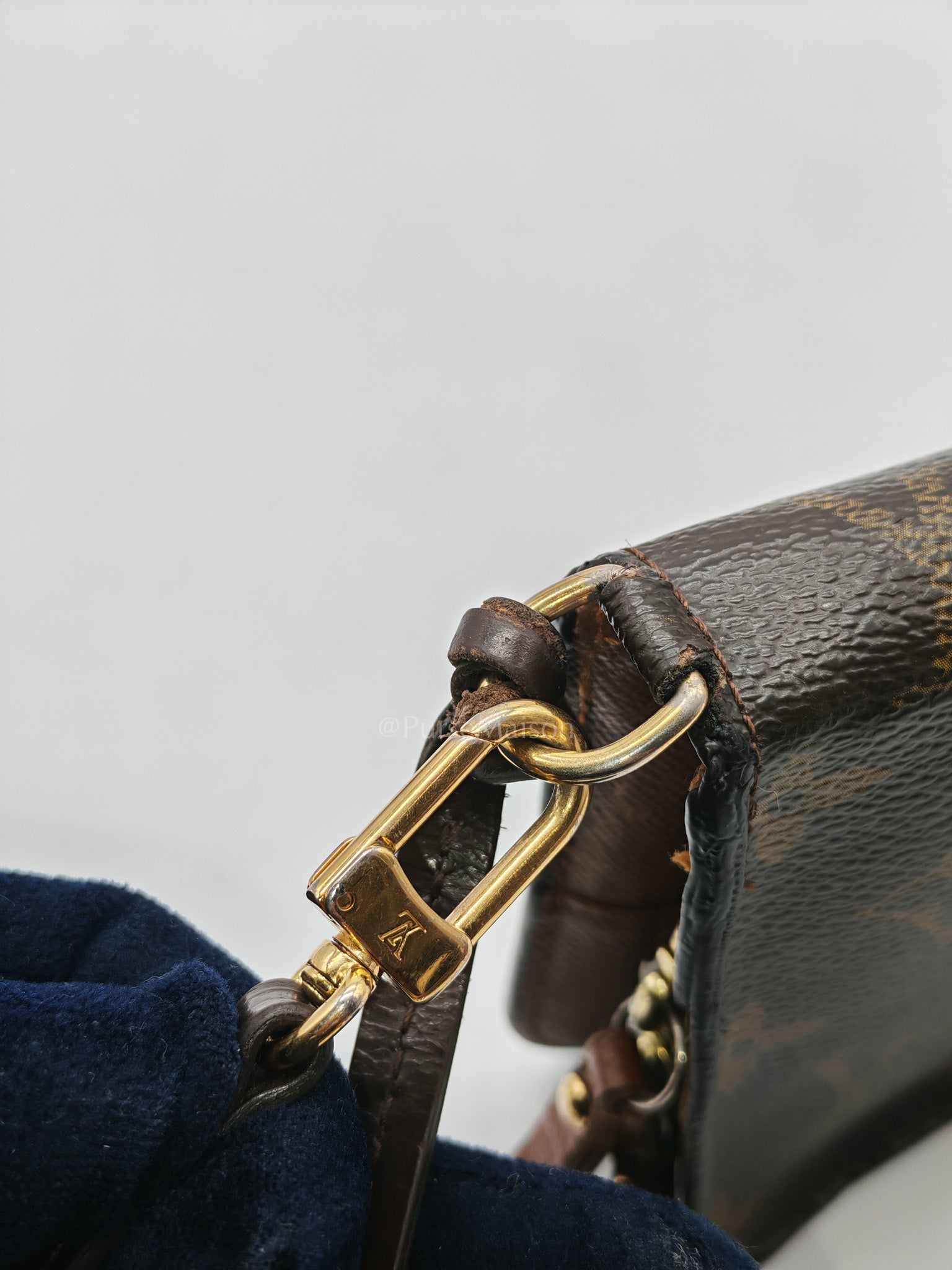Insolite Wallet Resembles in Monogram Canvas and Gold Hardware (Datecode: CA4132) | Purse Maison Luxury Bags Shop