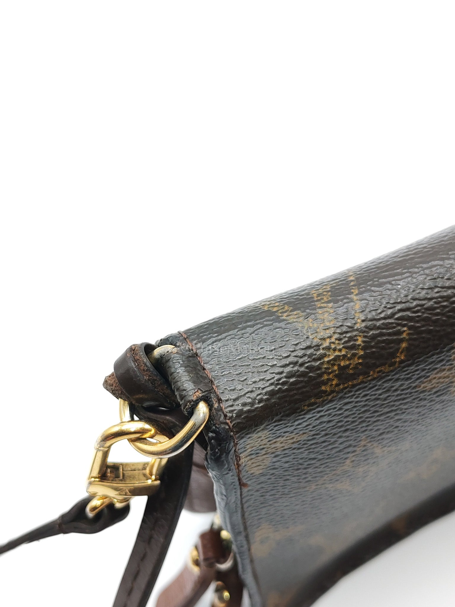 Insolite Wallet Resembles in Monogram Canvas and Gold Hardware (Datecode: CA4132) | Purse Maison Luxury Bags Shop