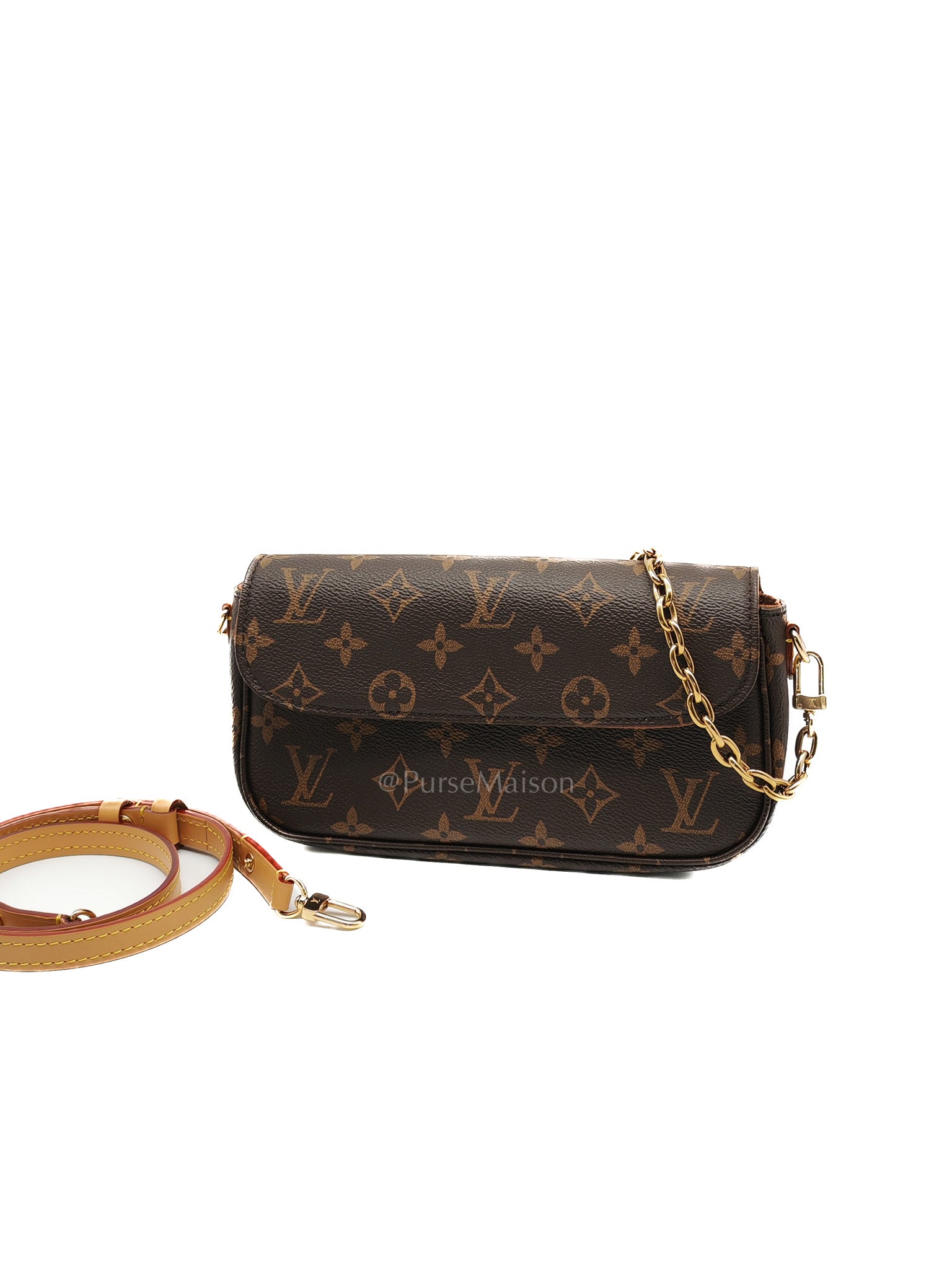 Ivy Wallet On Chain in Monogram Canvas Shoulder Bag (Microchip) | Purse Maison Luxury Bags Shop