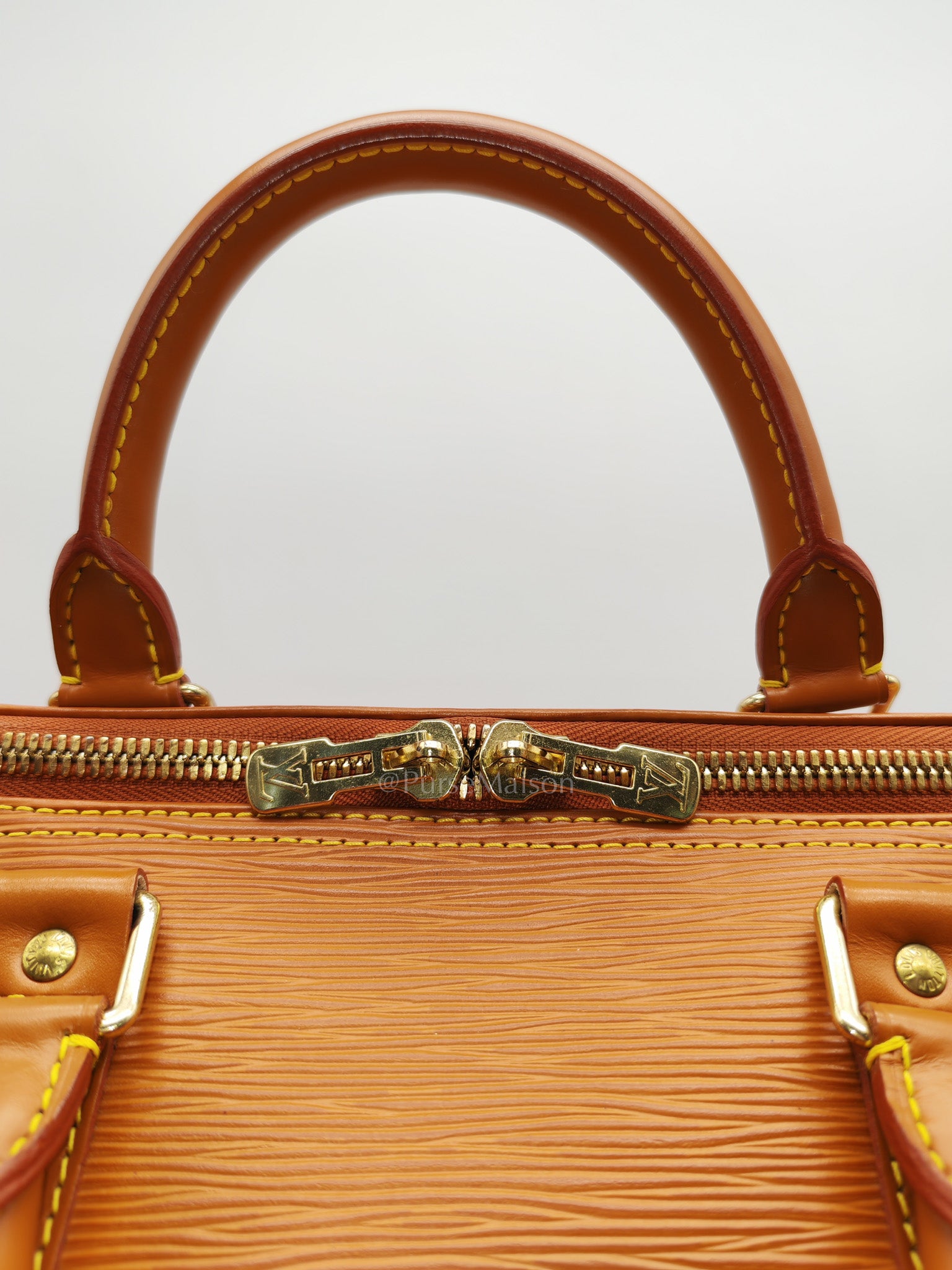 Keepall 50 Duffle Bag in Brown Epi Leather | Purse Maison Luxury Bags Shop