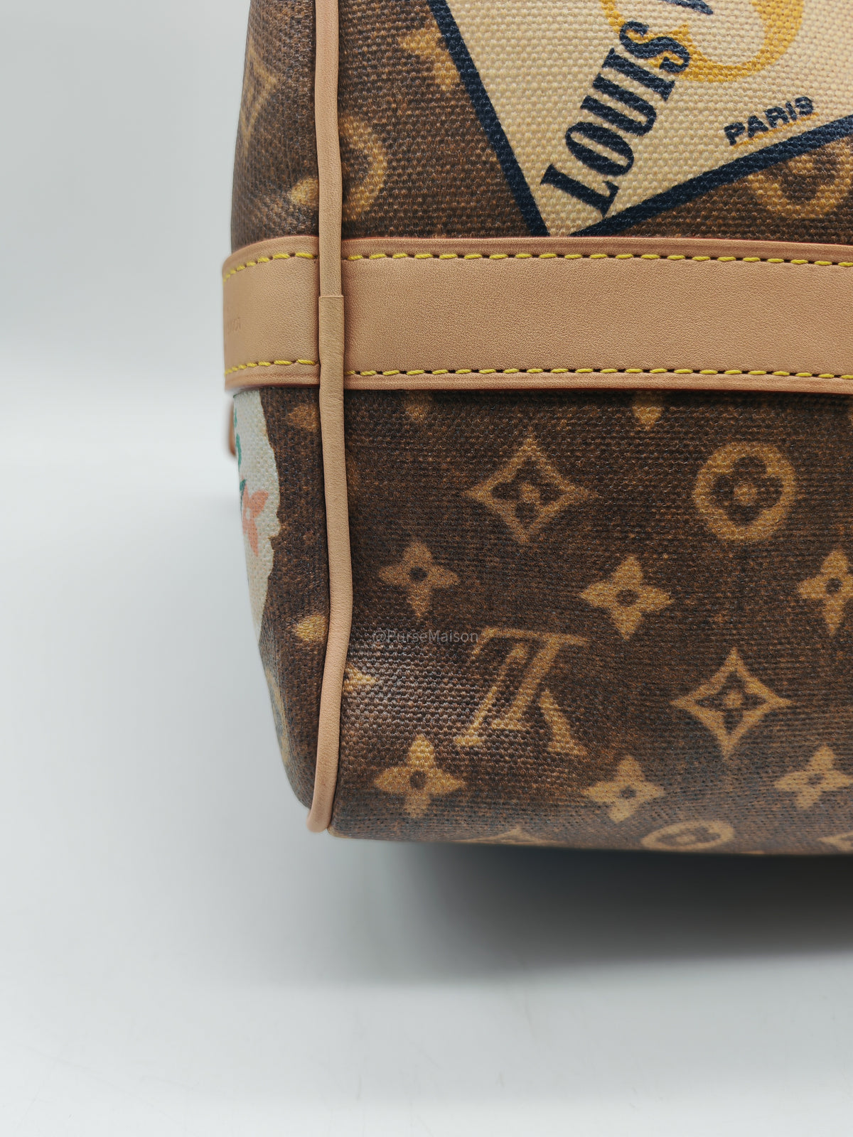 Louis Vuitton Keepall Bandouliere Flight Mode Collection in Monogram Canvas Cowhide Leather and Gold Hardware Microchip | Purse Maison Luxury Bags Shop