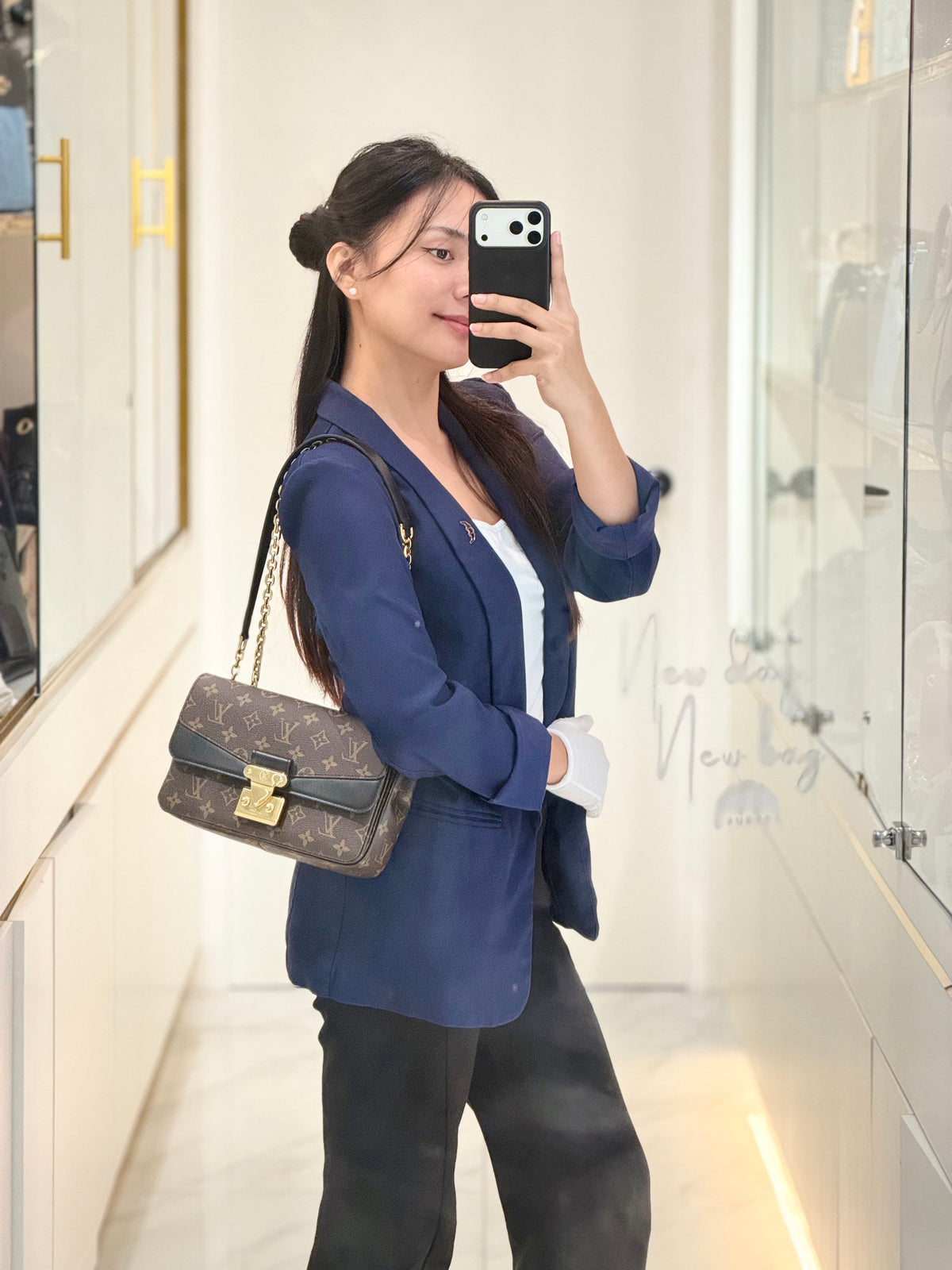 Louis Vuitton Marceau Shoulder Bag in Monogram Canvas and Gold Hardware Microchip | Purse Maison Luxury Bags Shop