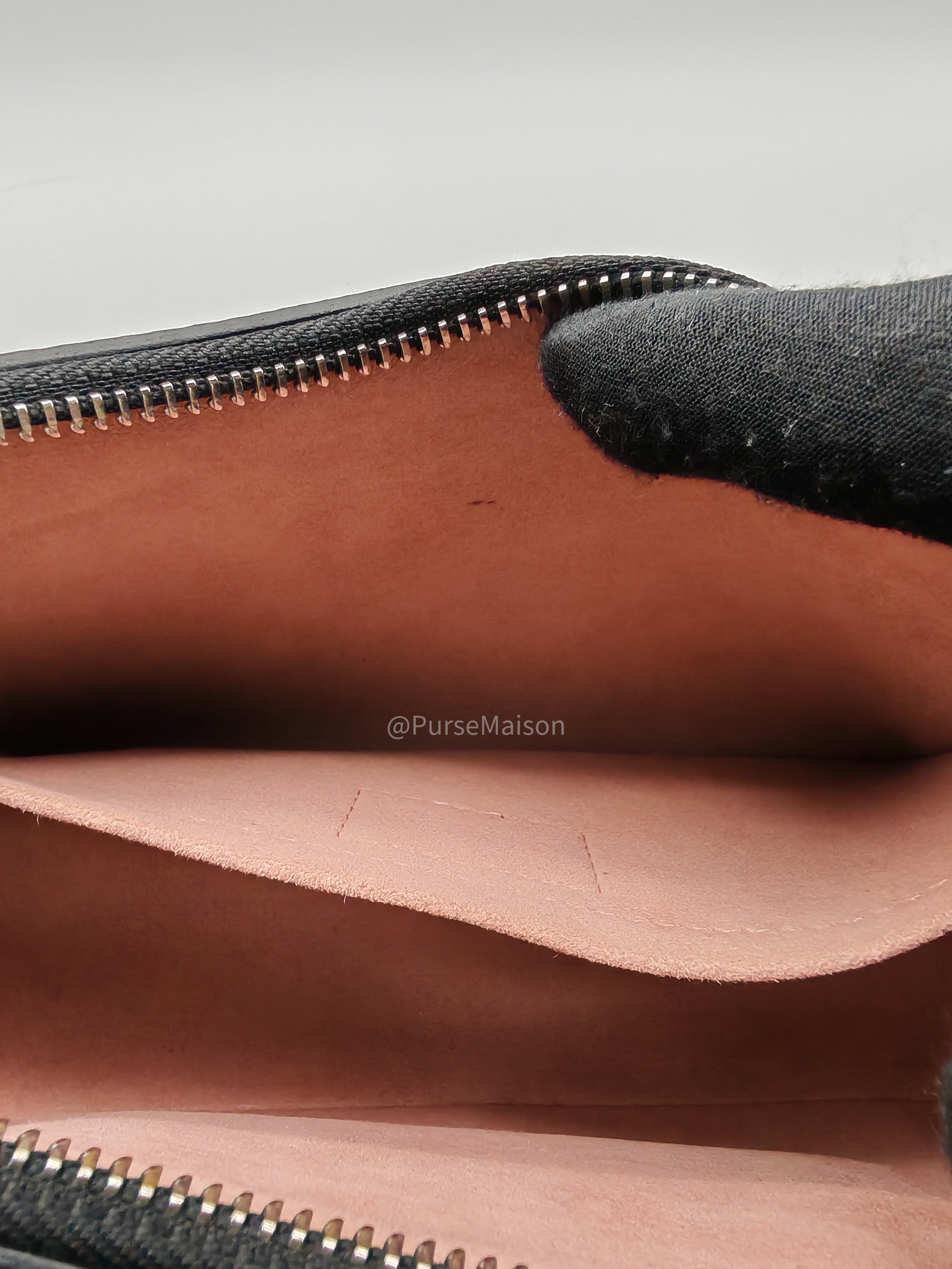 Louis Vuitton Marelle PM in Black Epi Leather Shoulder Bag (Microchip) | Purse Maison Luxury Bags Shop