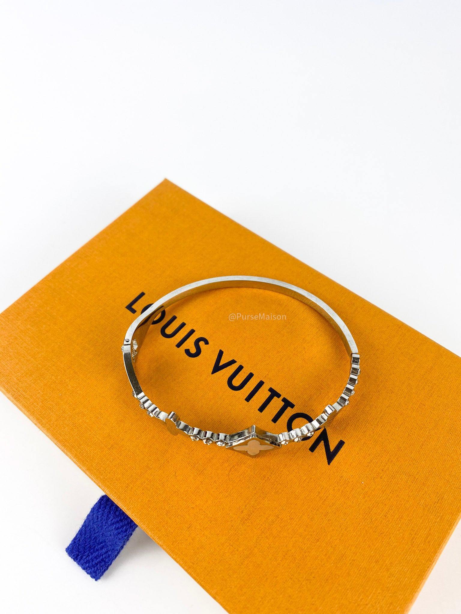 Lv discount bag bracelet