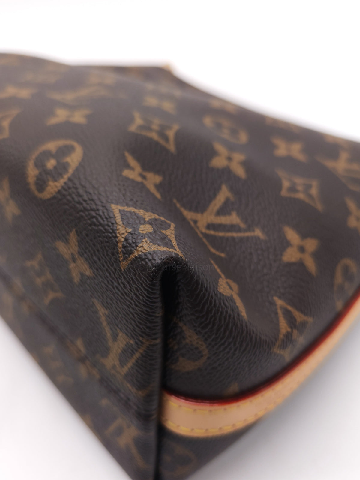 Louis Vuitton Multipass Crossbody Bag in Monogram Canvas and Light Gold Hardware Microchip | Purse Maison Luxury Bags Shop