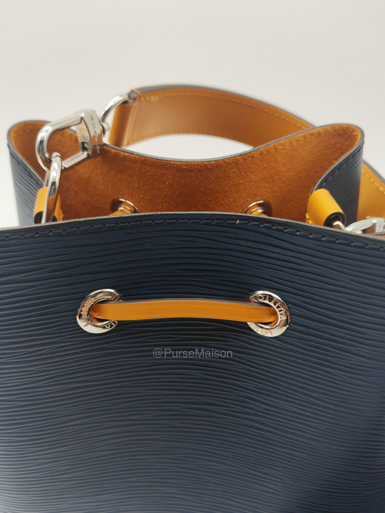 Louis Vuitton Neo Noe BB in Navy Blue Epi Leather & Silver Hardware (Microchip) | Purse Maison Luxury Bags Shop