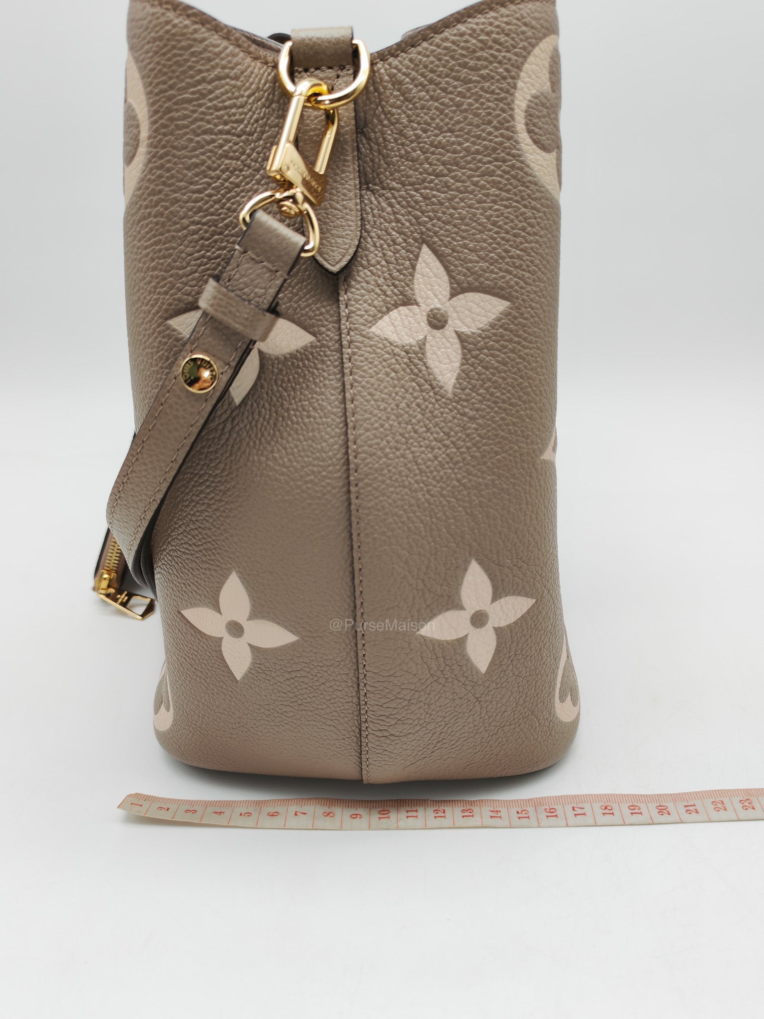 Louis Vuitton Neo Noe MM Tourterelle Empriente Leather Bucket Bag (microchip) | Purse Maison Luxury Bags Shop