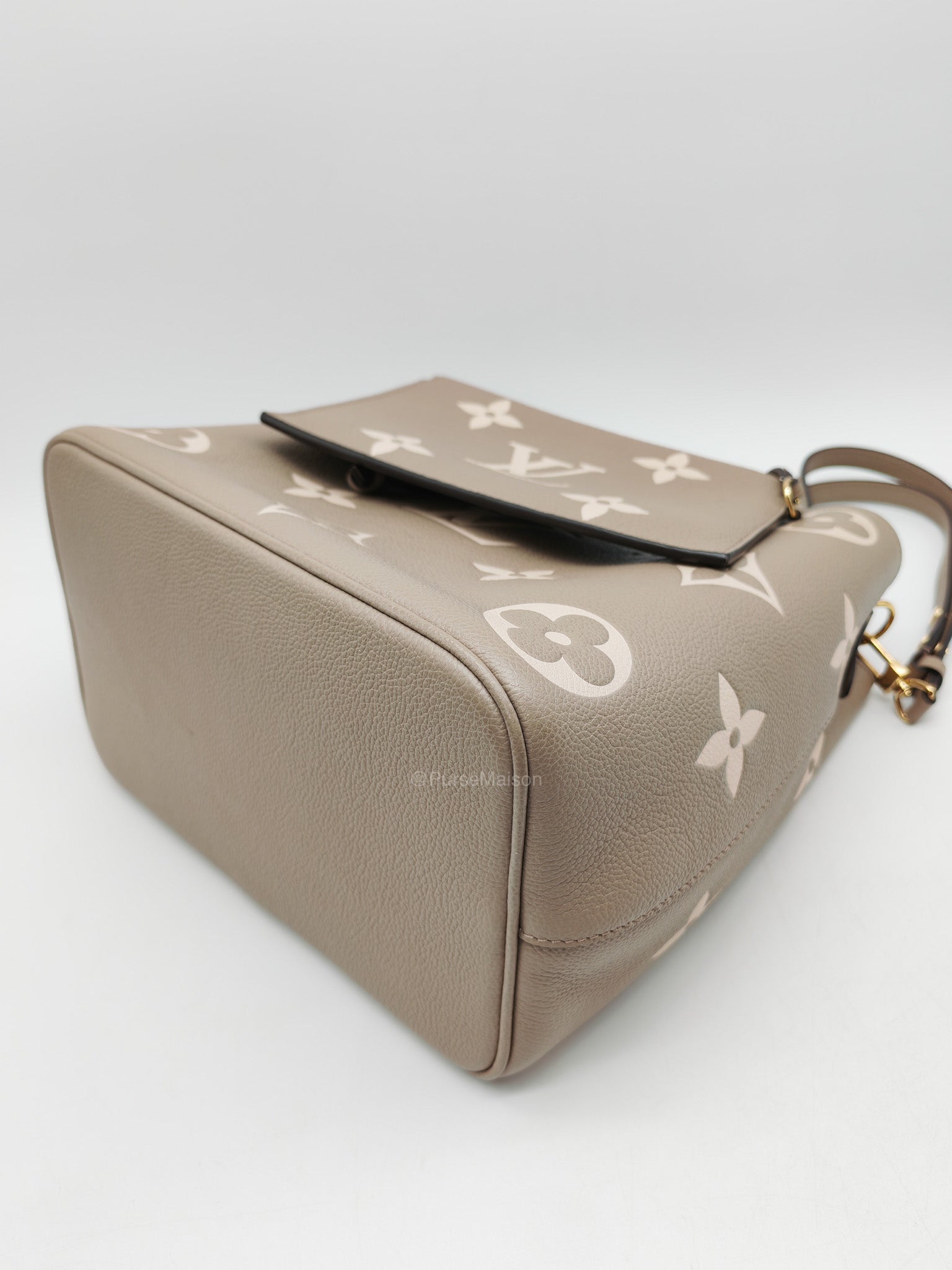 Louis Vuitton Neo Noe MM Tourterelle Empriente Leather Bucket Bag (microchip) | Purse Maison Luxury Bags Shop