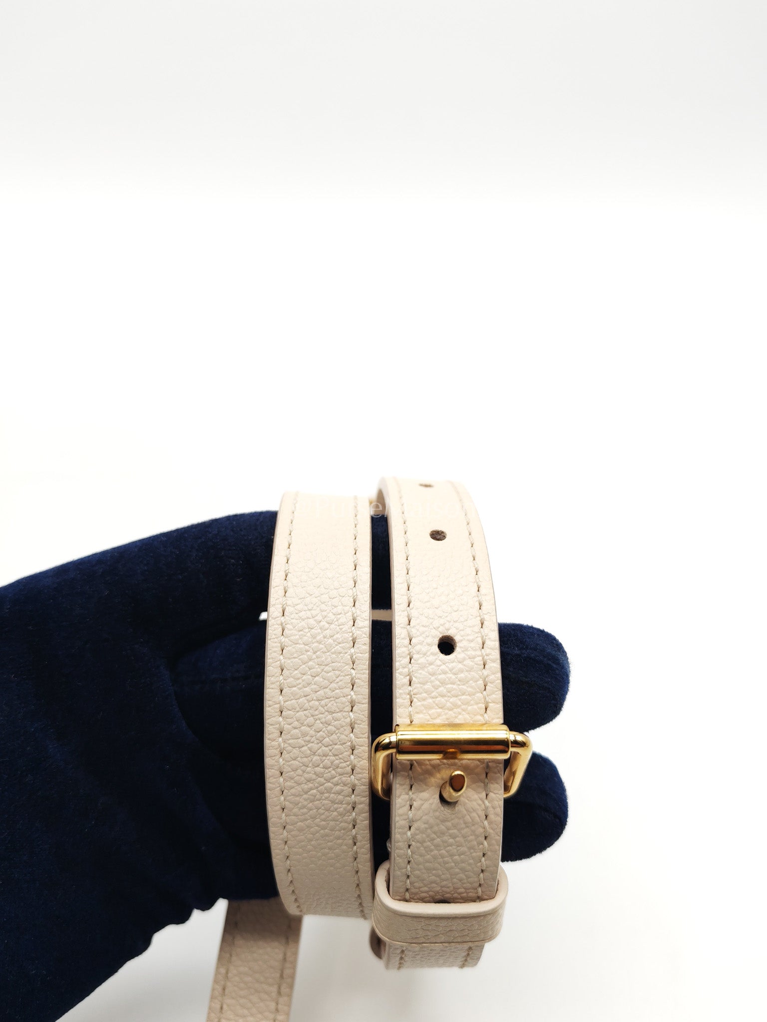 Louis Vuitton On The Go PM in White Monogram Empreinte Leather (Microchip) | Purse Maison Luxury Bags Shop