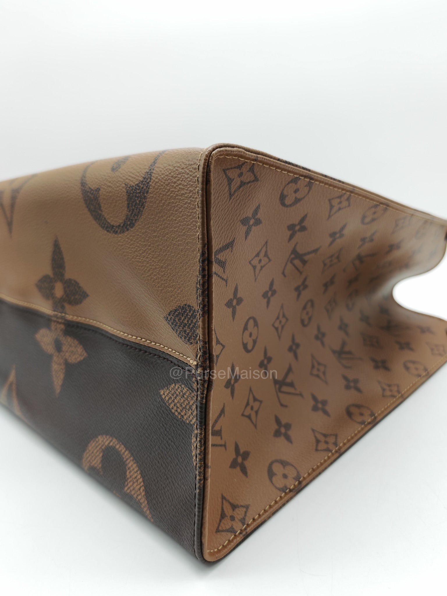 Louis Vuitton OntheGo GM Tote Bag in Reverse Monogram Canvas (Date Code: FL0250) | Purse Maison Luxury Bags Shop