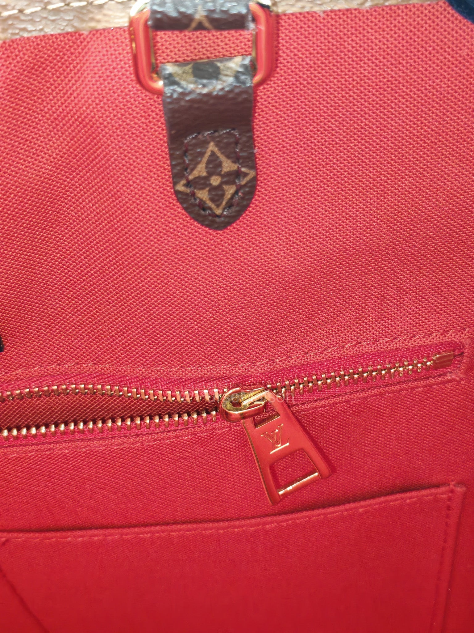 Louis Vuitton OntheGo GM Tote Bag in Reverse Monogram Canvas (Date Code: FL0250) | Purse Maison Luxury Bags Shop