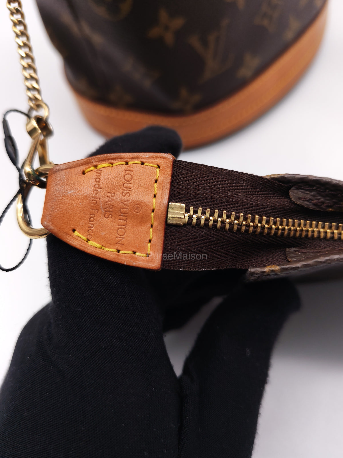 Louis Vuitton Petit Bucket Bag PM in Monogram Canvas and Gold Hardware (Datecode: VI0959) | Purse Maison Luxury Bags Shop