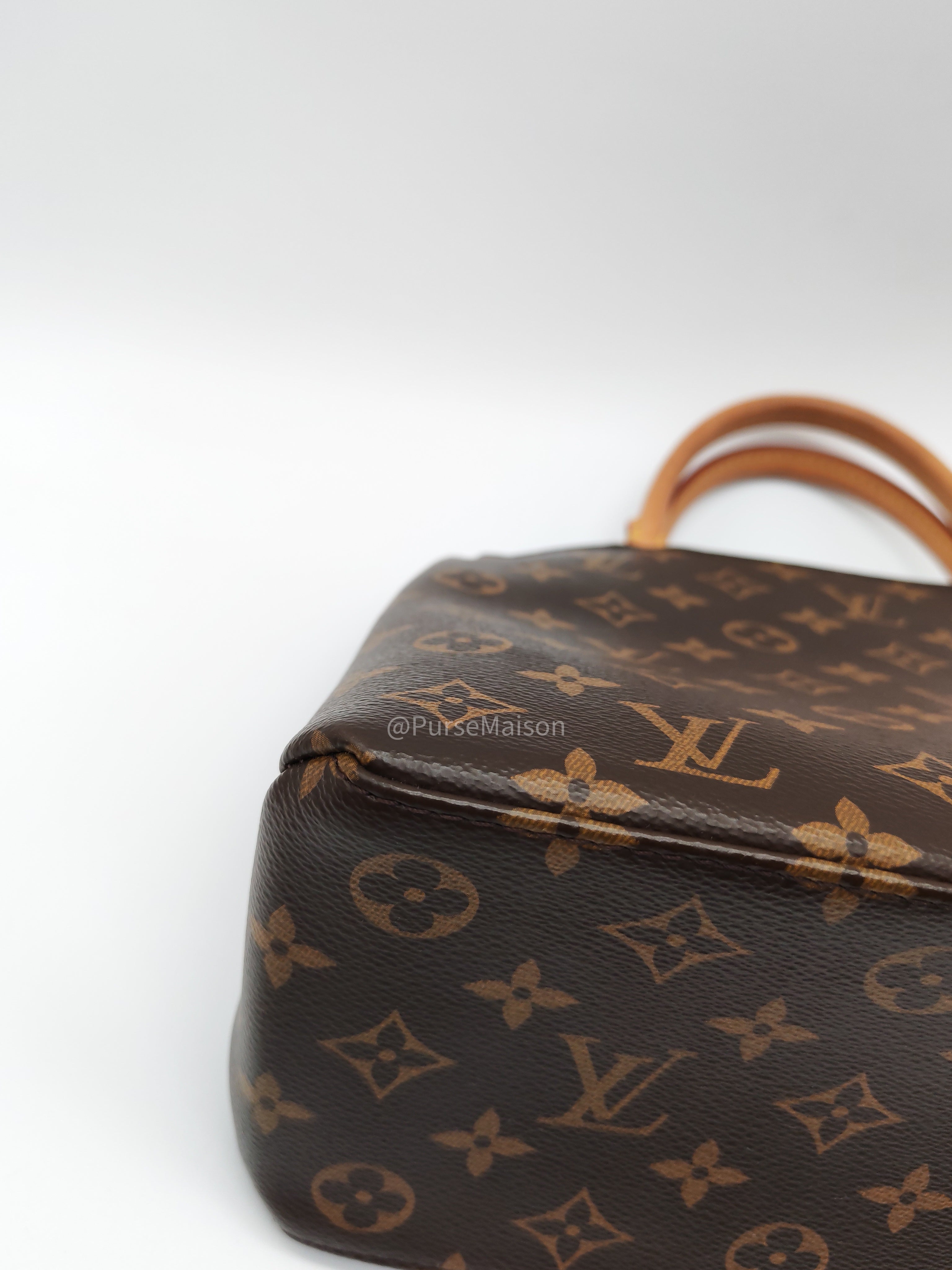 Louis Vuitton Petit Palais in Monogram Canvas and Gold Hardware Microchip | Purse Maison Luxury Bags Shop