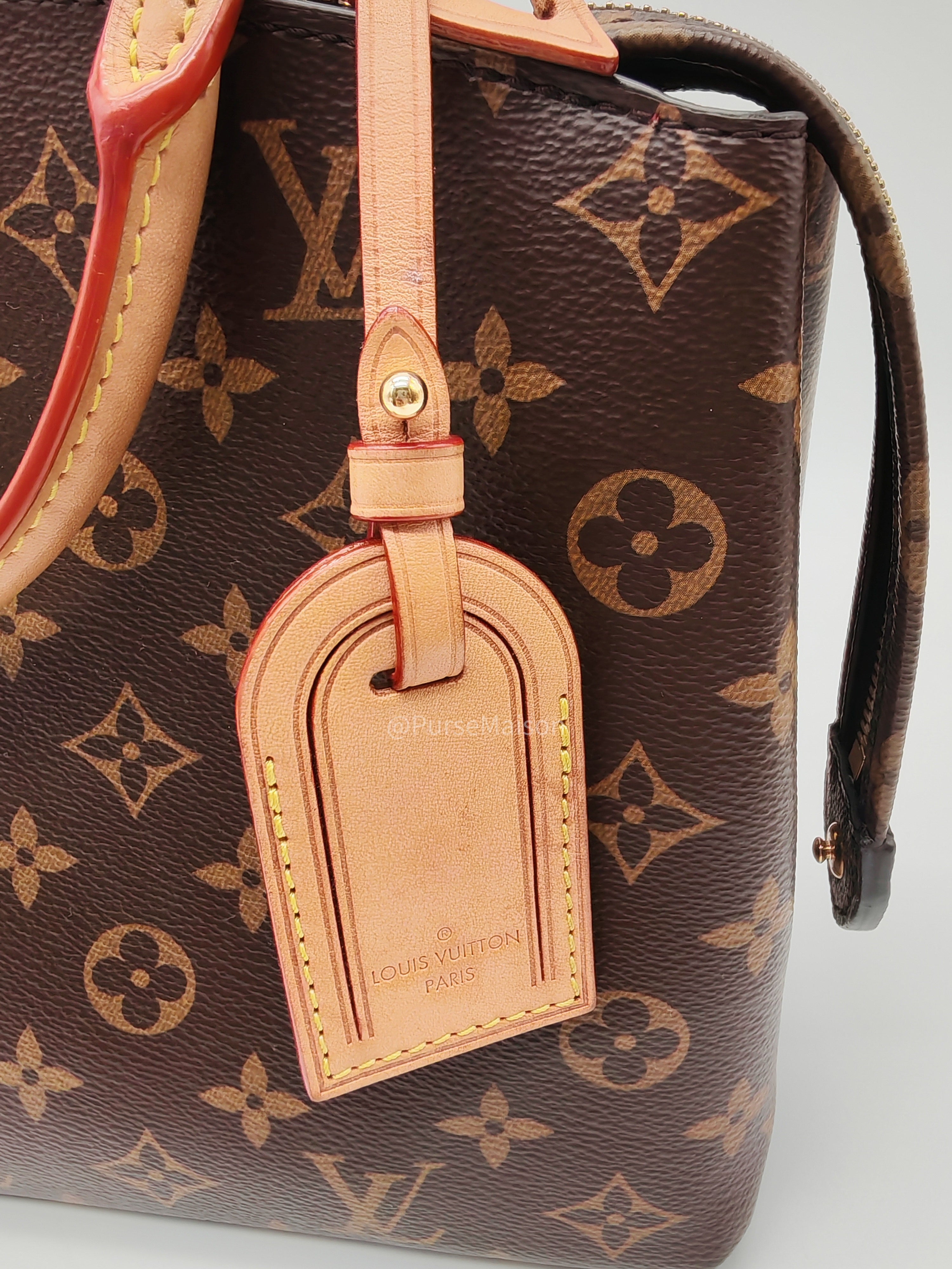 Louis Vuitton Petit Palais in Monogram Canvas and Gold Hardware Microchip | Purse Maison Luxury Bags Shop