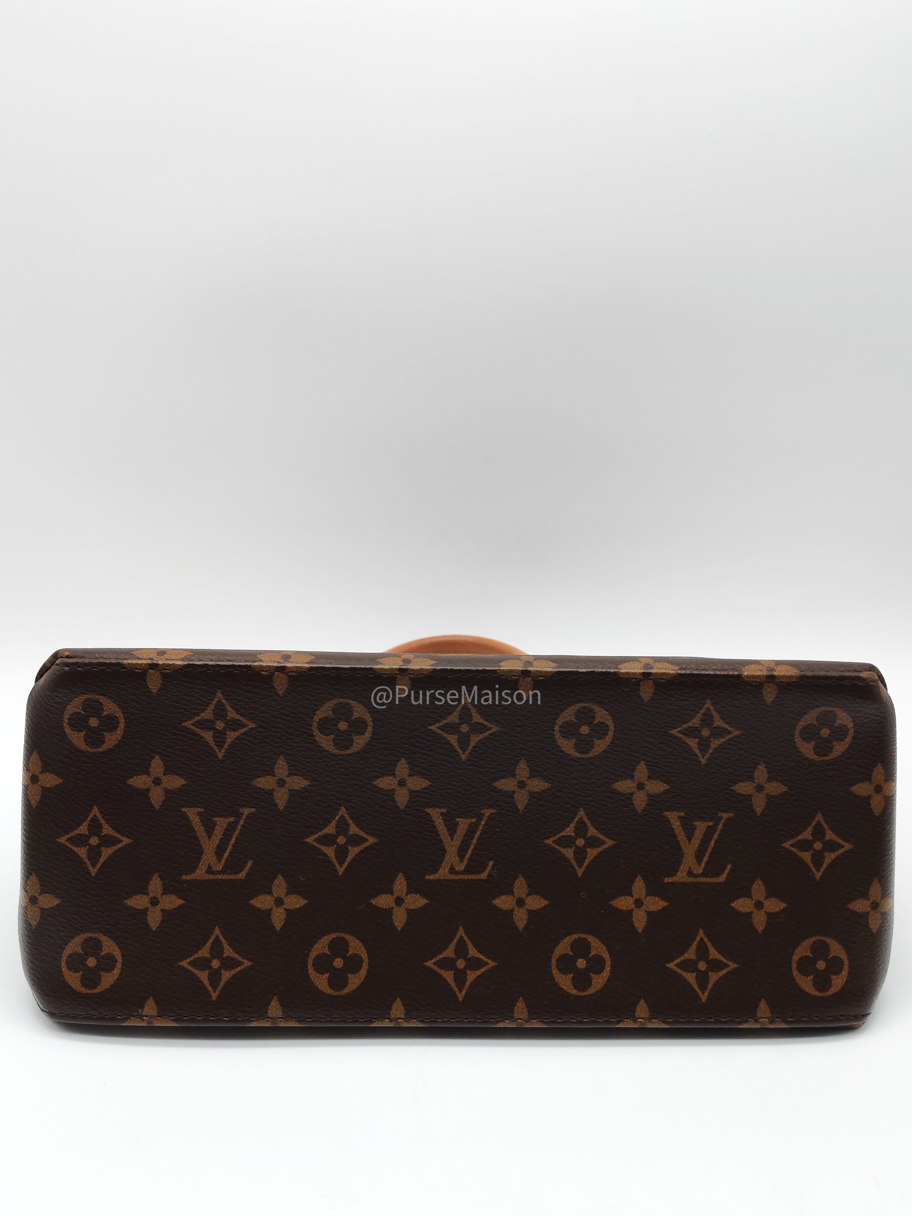 Louis Vuitton Petit Palais in Monogram Canvas and Gold Hardware Microchip | Purse Maison Luxury Bags Shop