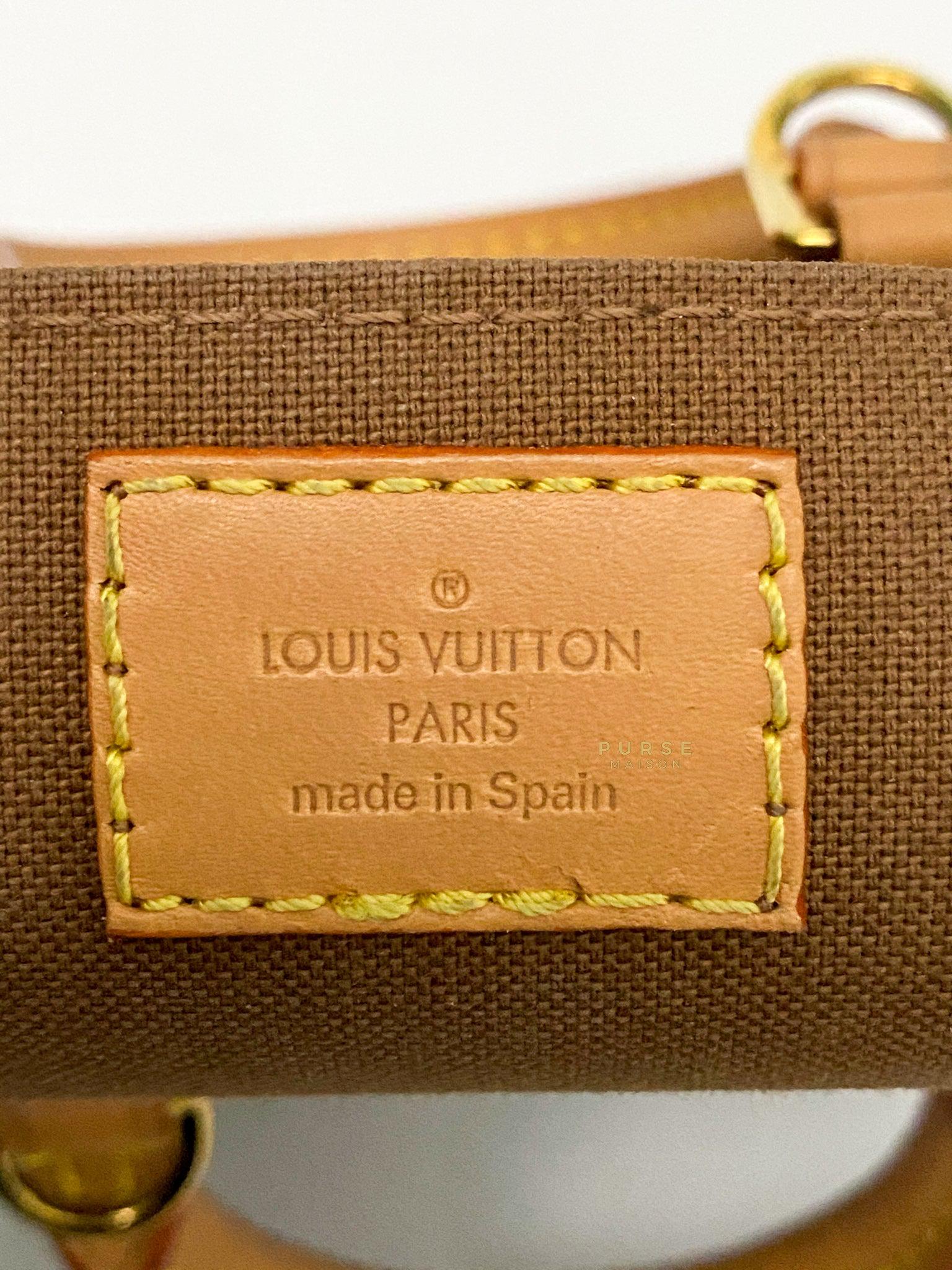 Louis Vuitton Petit Sac Plat Monogram Canvas (Date code: CA4260)