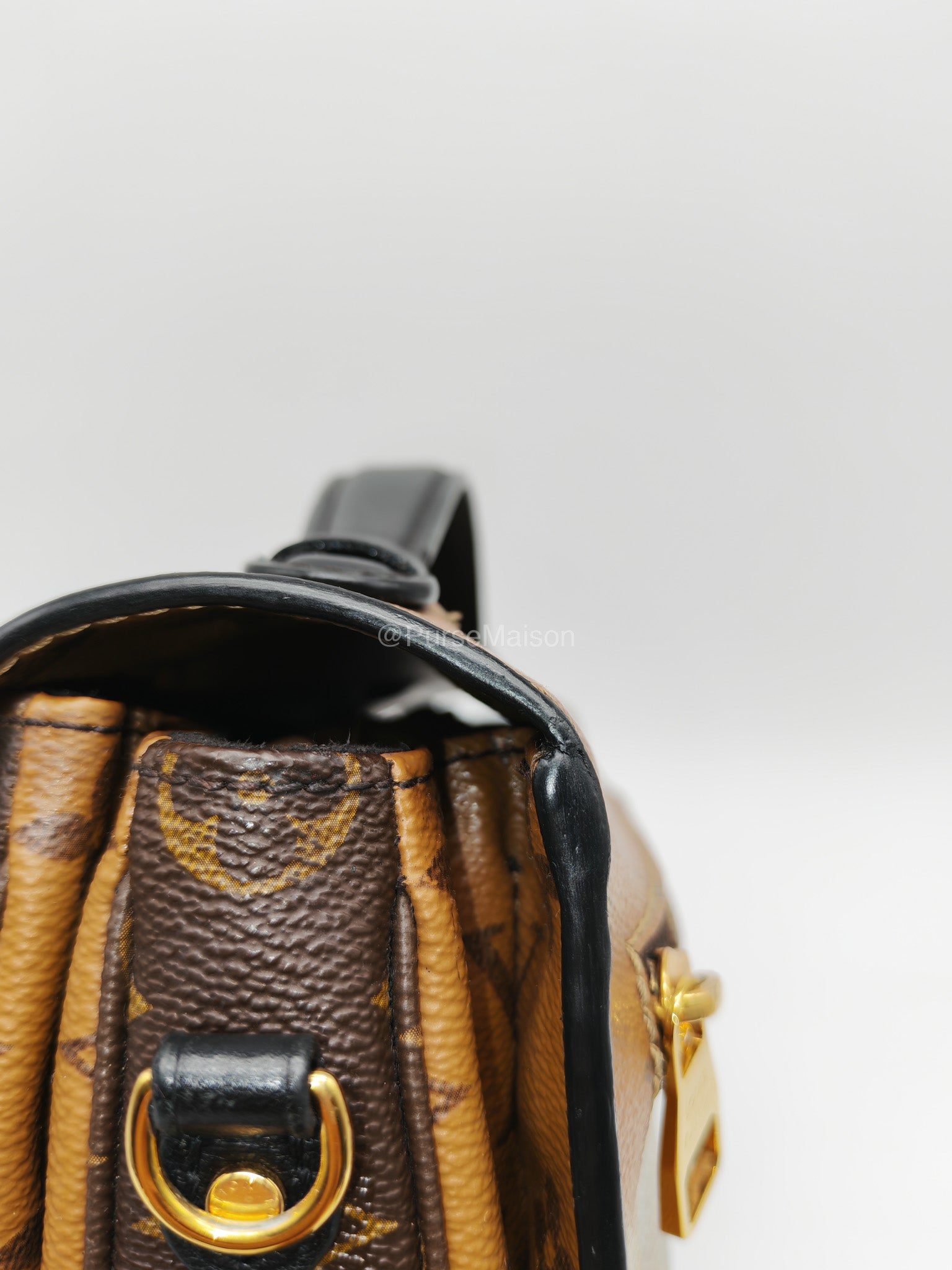 Louis Vuitton Pochette Metis in Monogram Reverse Canvas (Date Code: DR2117) | Purse Maison Luxury Bags Shop