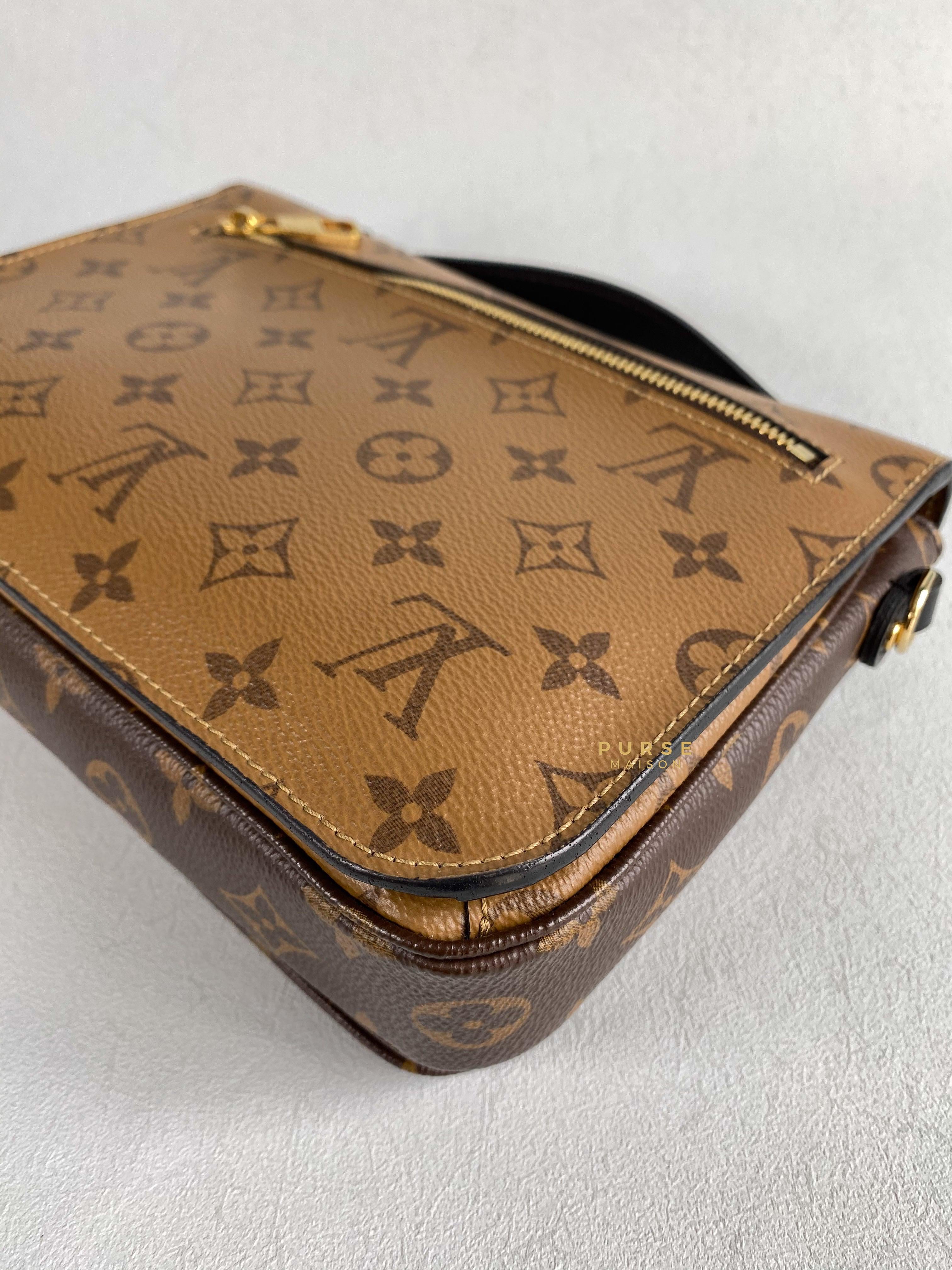 Louis Vuitton Pochette Metis in Reverse Monogram (Date code: DR1179)