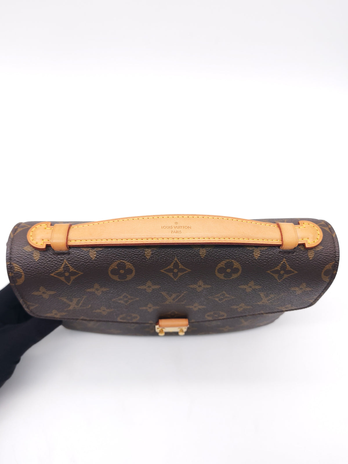 Louis Vuitton Pochette Metis MM in Monogram Canvas (Microchip) | Purse Maison Luxury Bags Shop