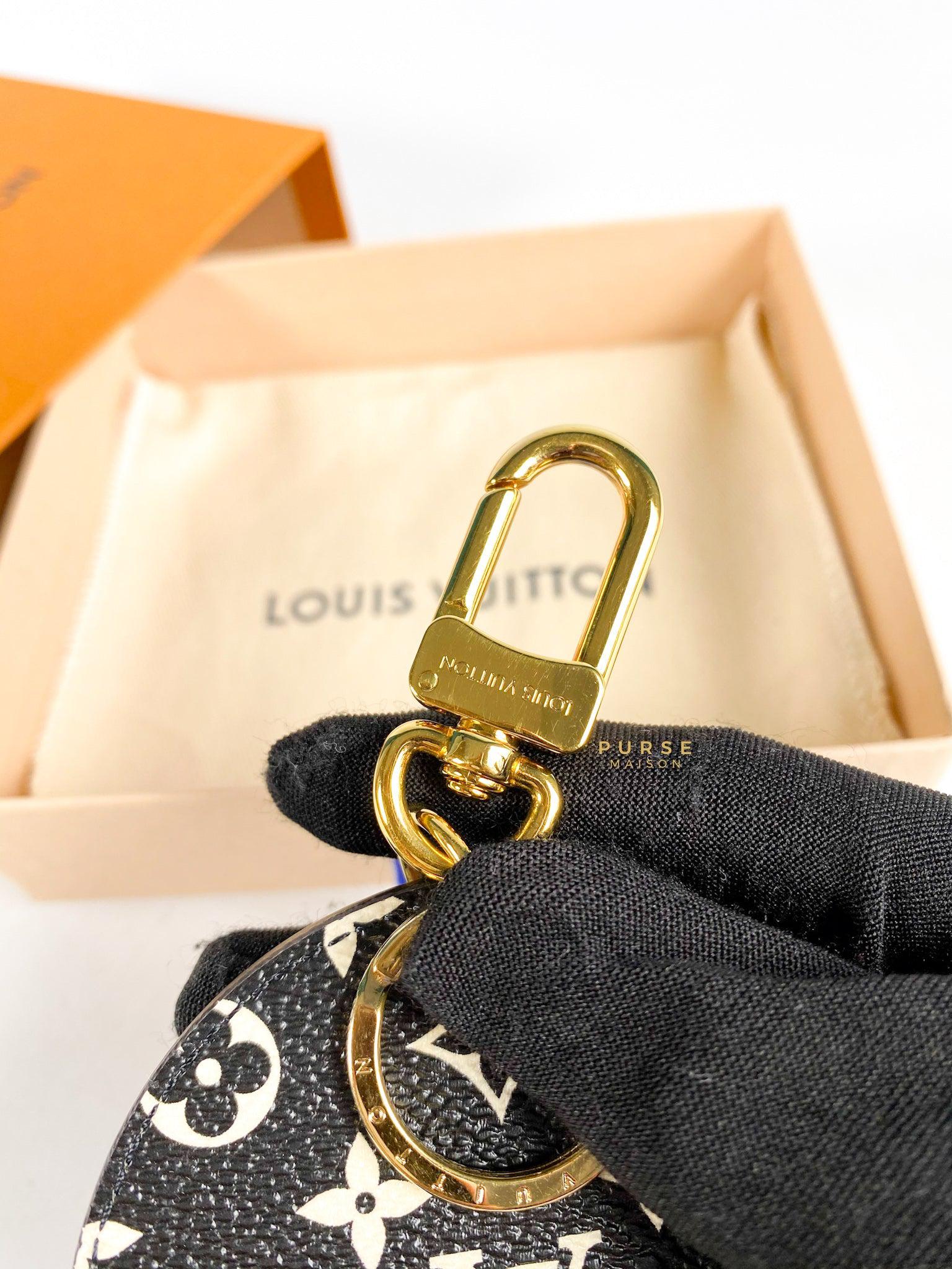 Louis Vuitton Porte Cle Illustre Key Chain