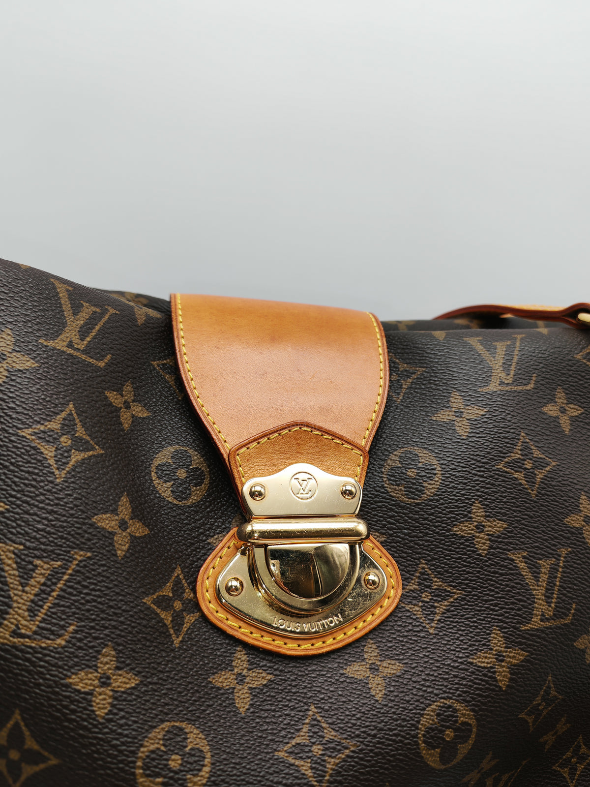 Louis Vuitton Stresa Bag GM in Monogram Canvas and Gold Hardware (Datecode: VI0130) | Purse Maison Luxury Bags Shop