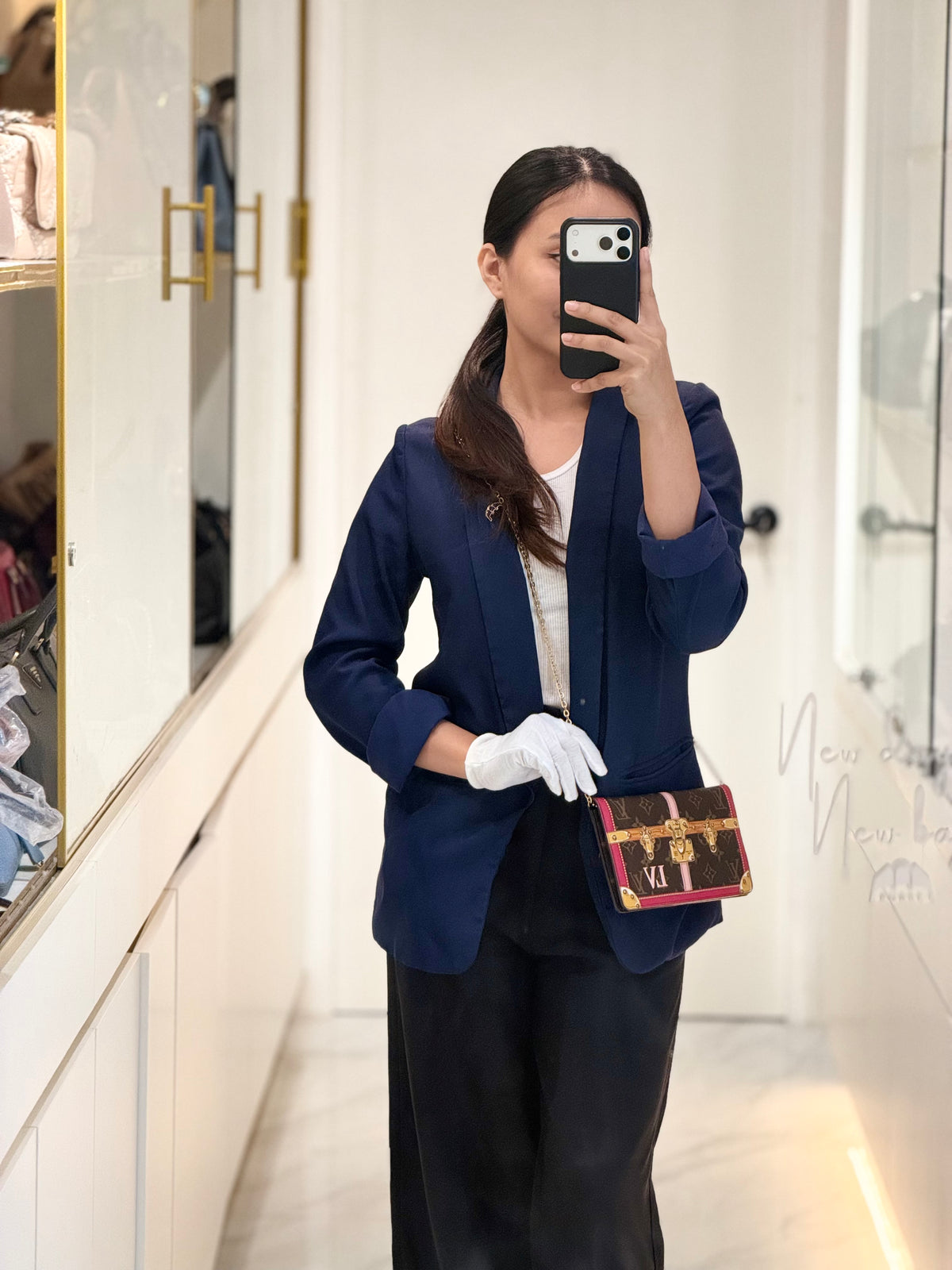 Louis Vuitton Summer Trunks Pochette Weekend Bag in Monogram Canvas and Gold Hardware (Datecode: UB1178) | Purse Maison Luxury Bags Shop