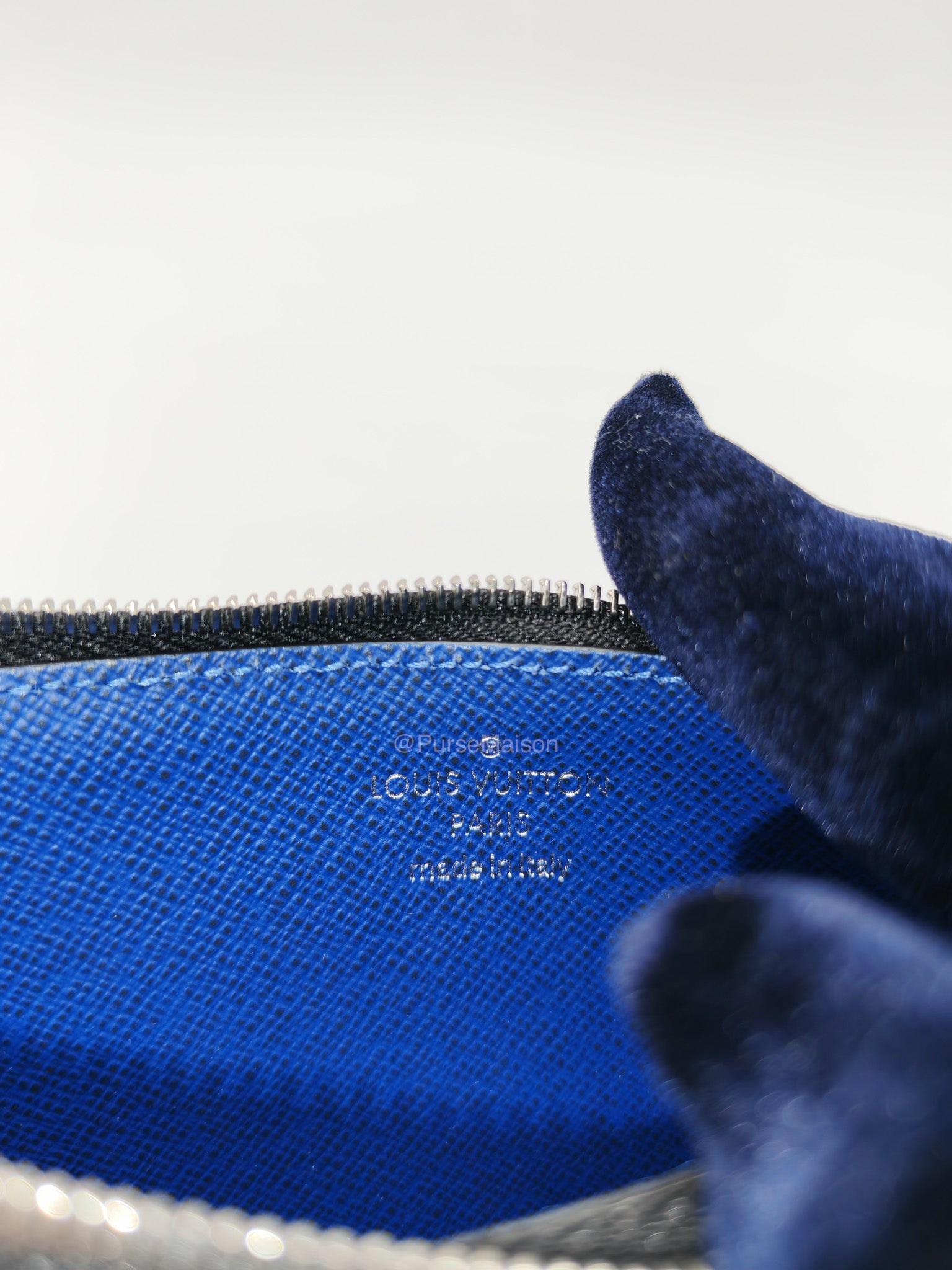 Louis Vuitton Taigarama Coin Card Holder in Cobalt Blue Monogram Canvas and Taïga Leather | Purse Maison Luxury Bags Shop