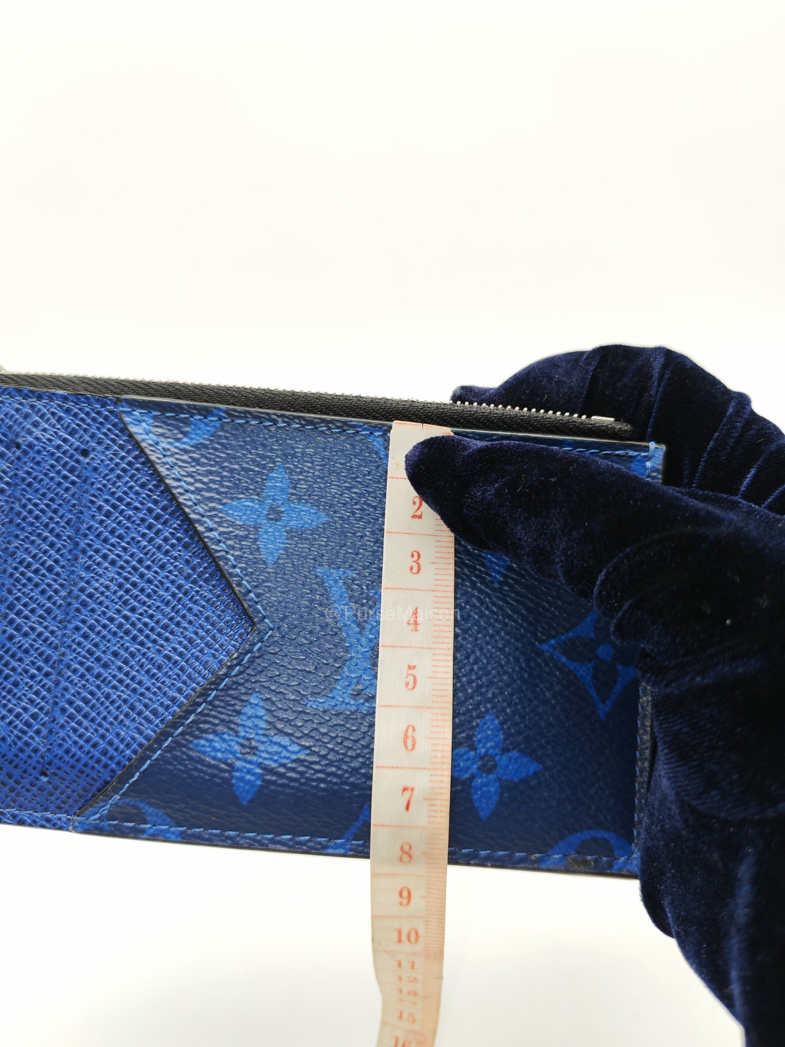 Louis Vuitton Taigarama Coin Card Holder in Cobalt Blue Monogram Canvas and Taïga Leather | Purse Maison Luxury Bags Shop