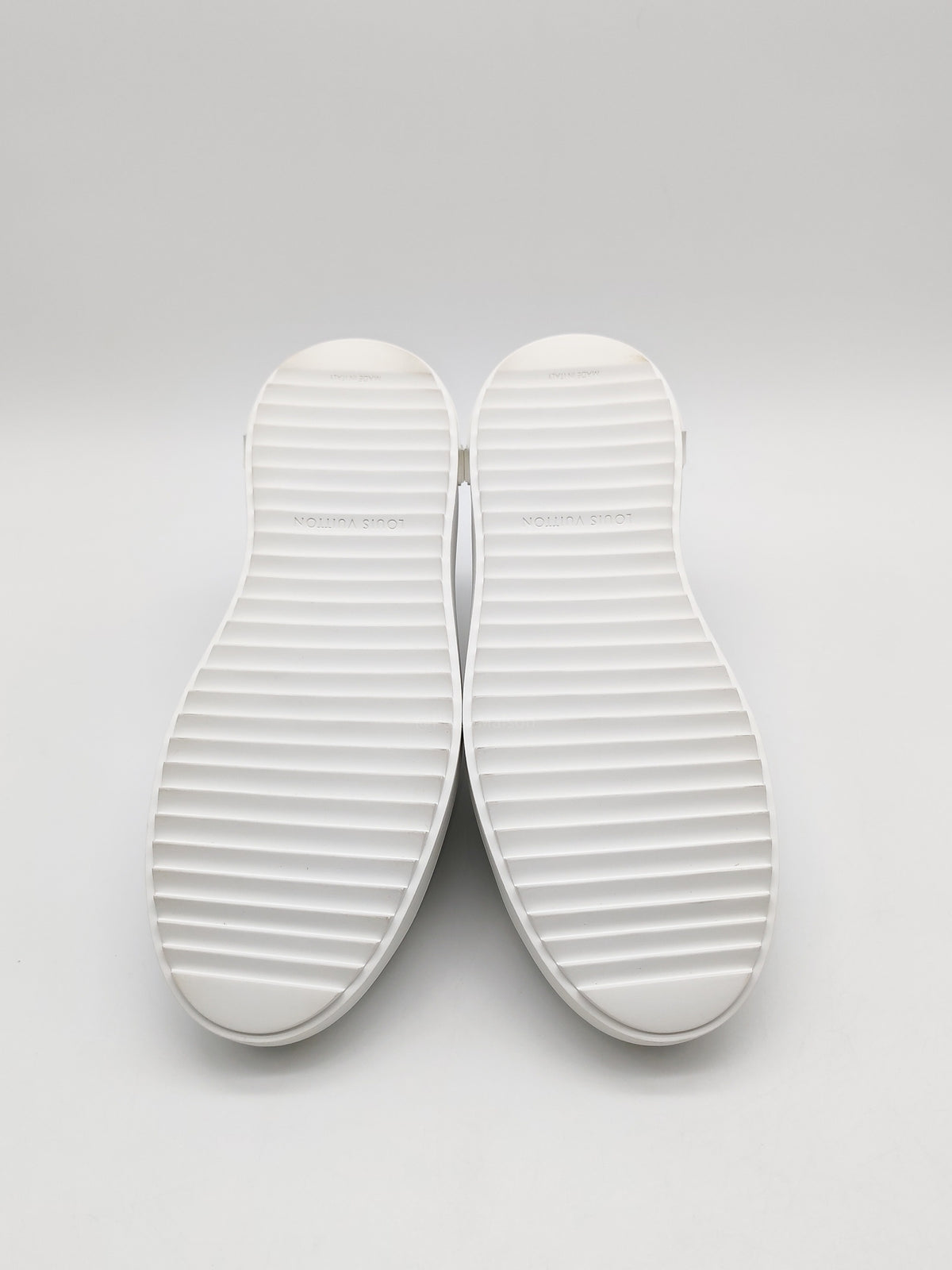 Louis Vuitton Time Out Sneaker in White with Silver Rhinestone Logo Size 38 EU (25.5 cm) | Purse Maison Luxury Bags Shop
