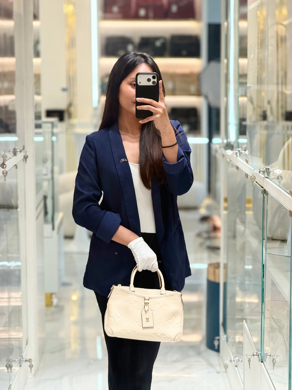 Louis Vuitton Trianon PM Handbag in Cream Grained Cowhide Leather and Gold Hardware Microchip | Purse Maison Luxury Bags Shop